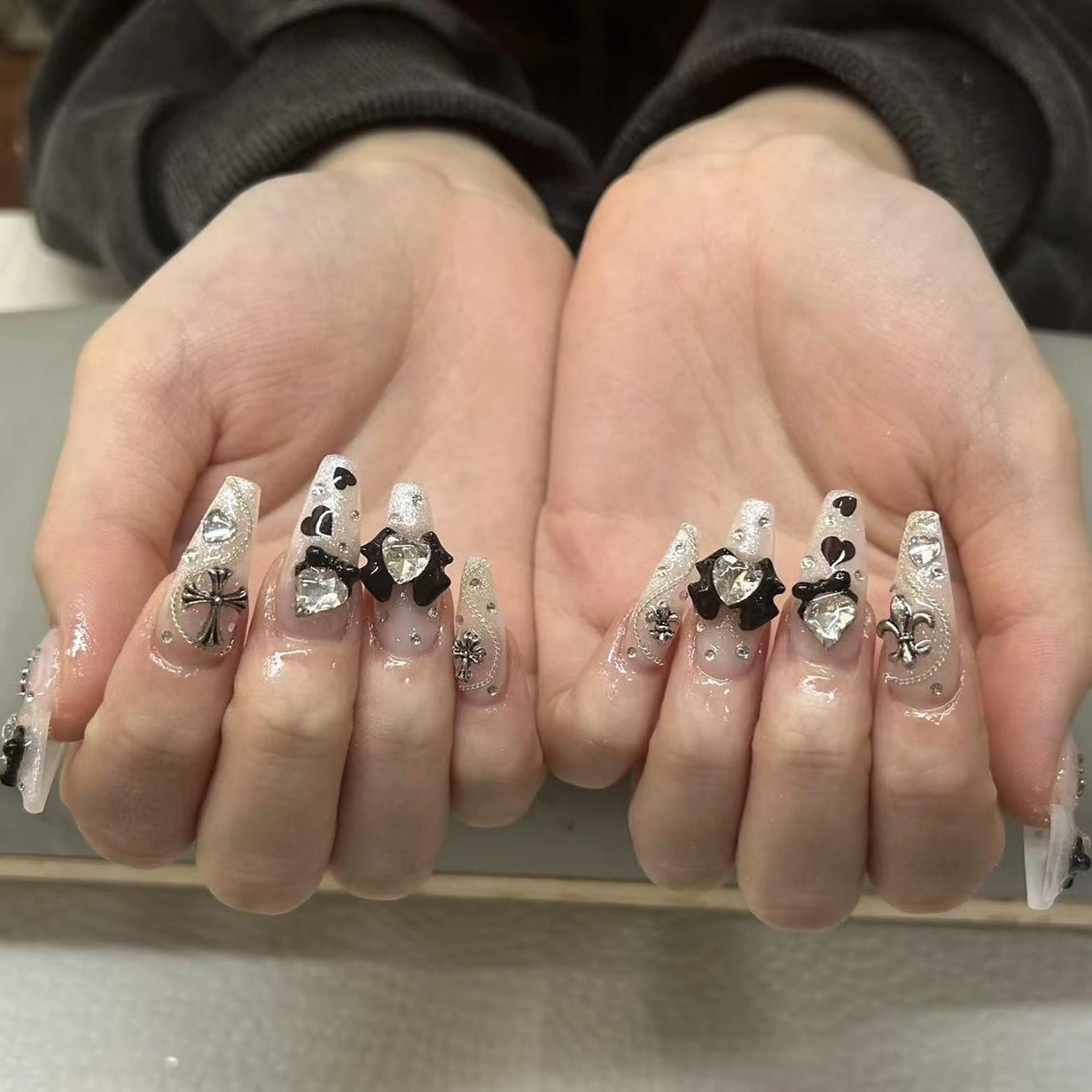 ネイル ハンドネイル ハンドケア The Nail💗 Ayaseのネイルデザイン