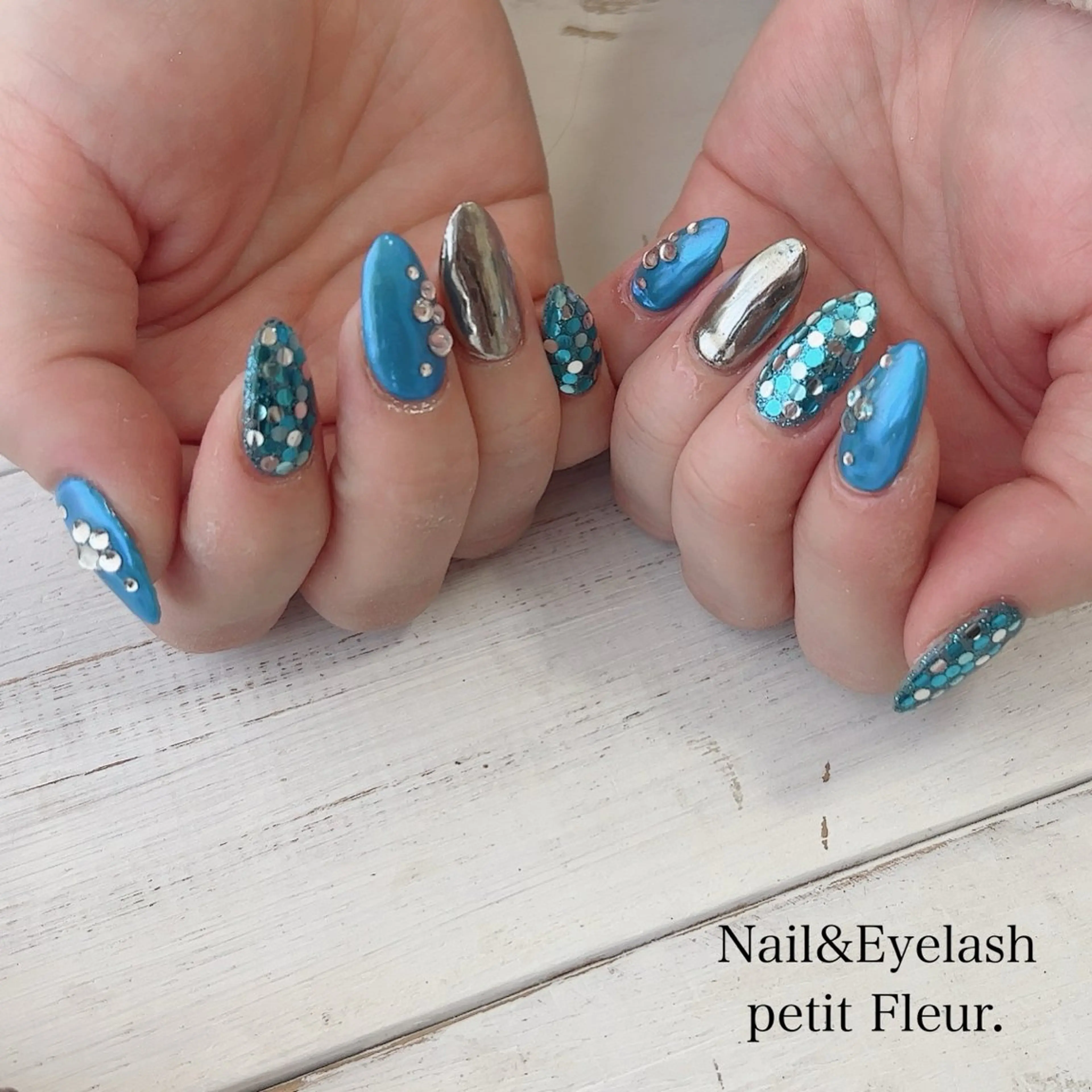 ネイル 青柳 亜梨奈のマツエク・マツパデザイン