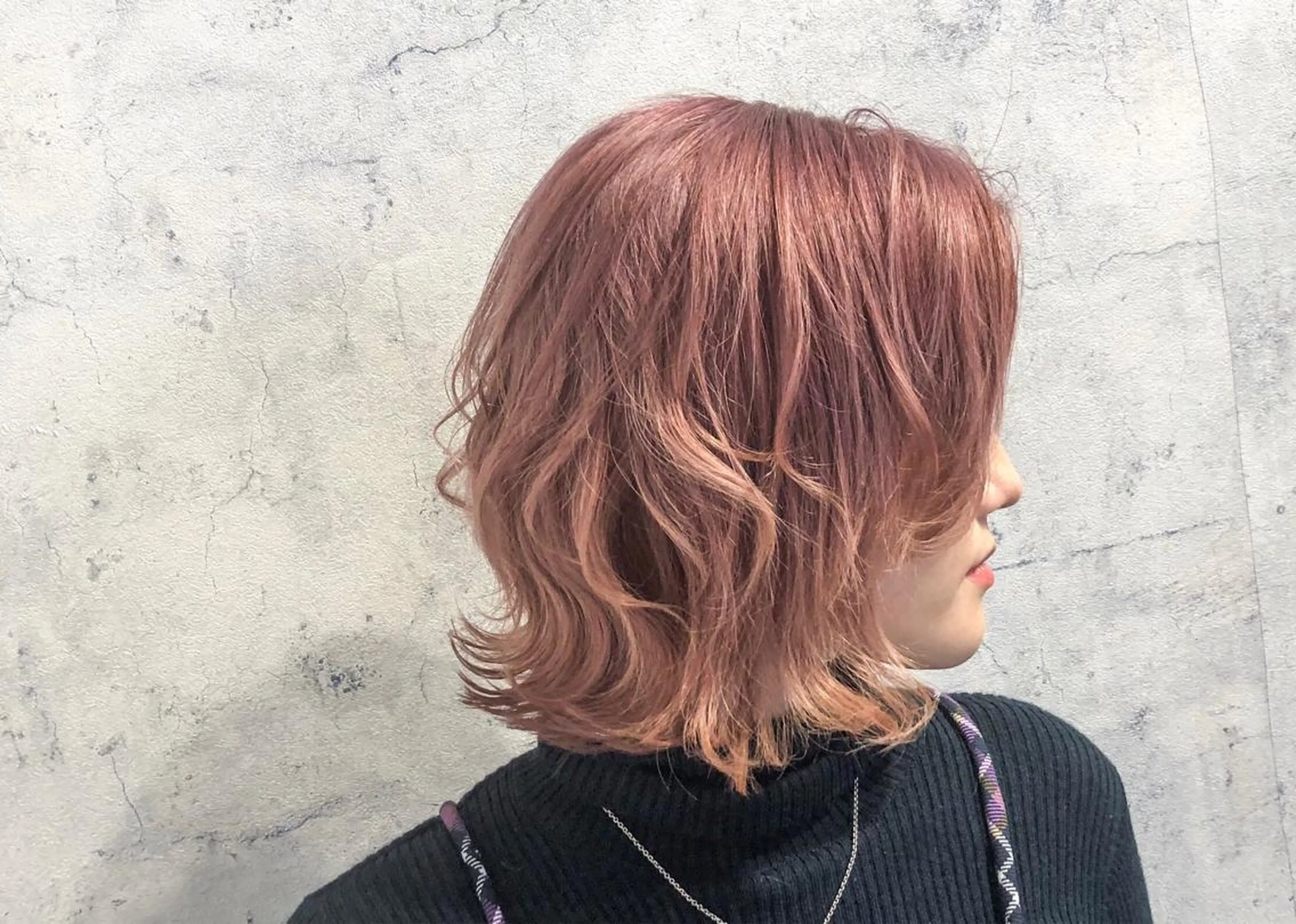 ショート カラー ピンクカラー ヘアカラー salowin郡山所属・佐藤 結花のヘアスタイル