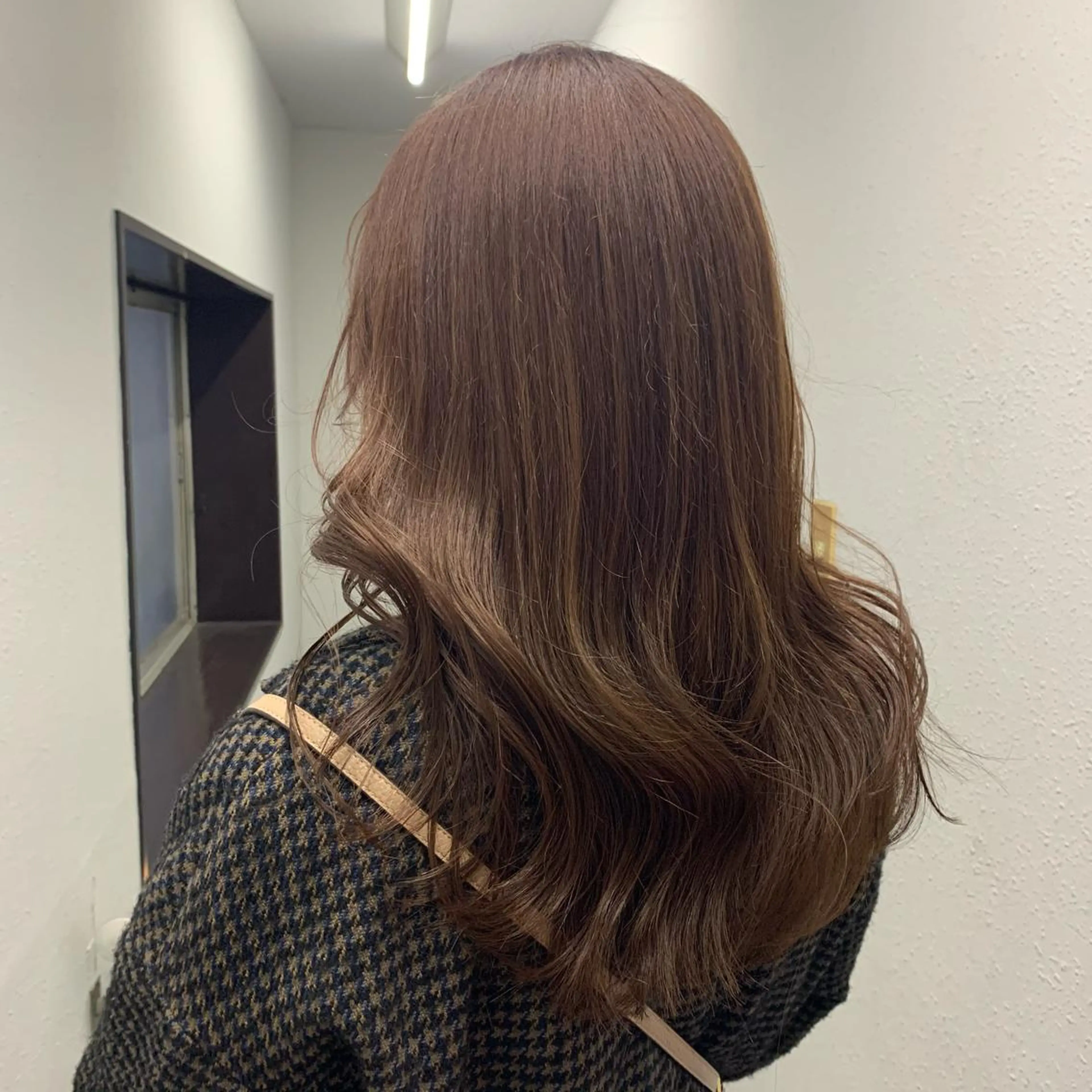 ロング カラー 髪質改善 トリートメント ヘアカラー トリートメント NANAMI🩵 大人可愛い韓国ヘアのヘアスタイル