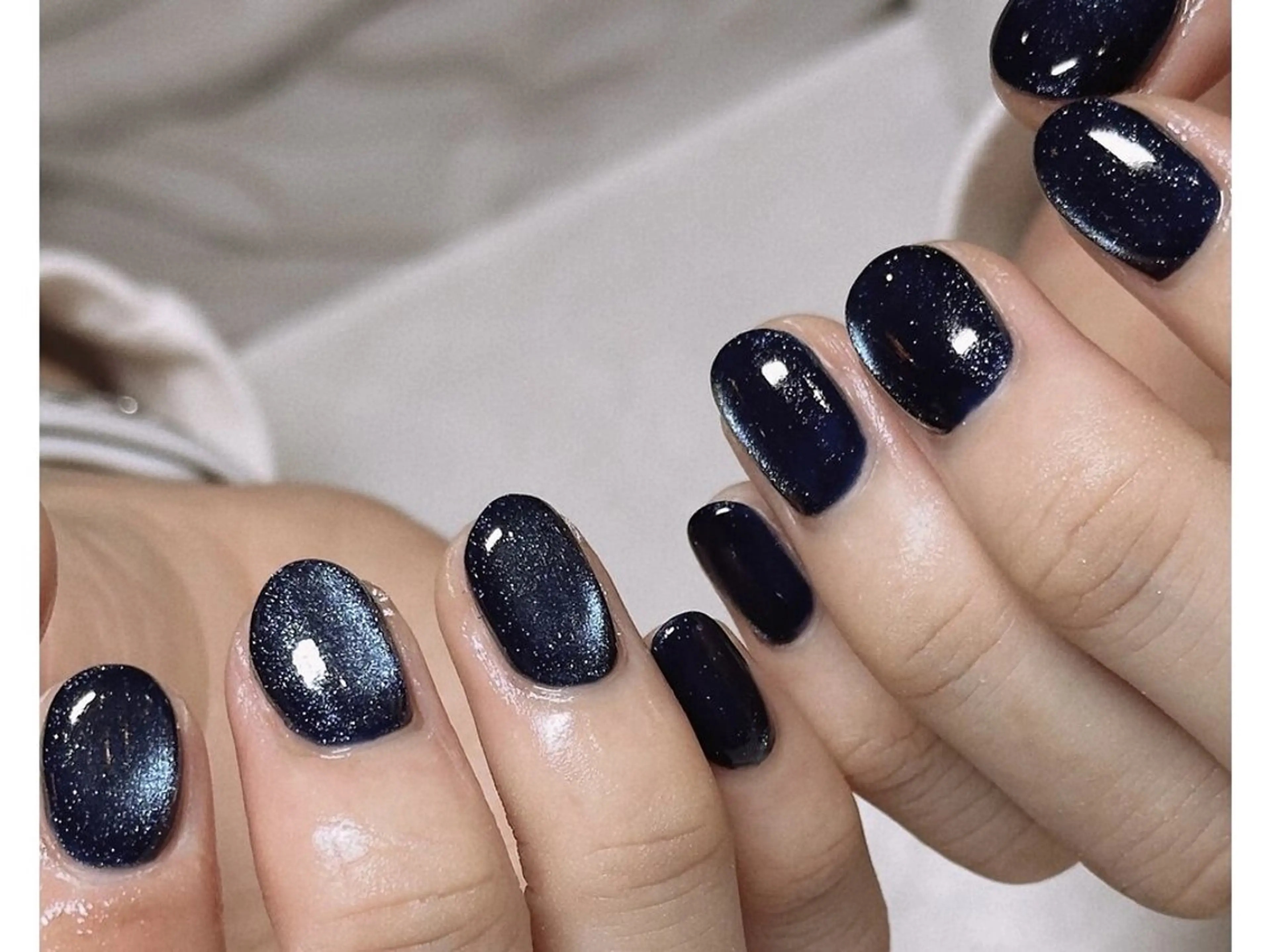 ネイル マグネットネイル メンズネイル ワンカラーネイル シンプルネイル ハンドネイル Montrésor 名古屋ネイルサロンのネイルデザイン