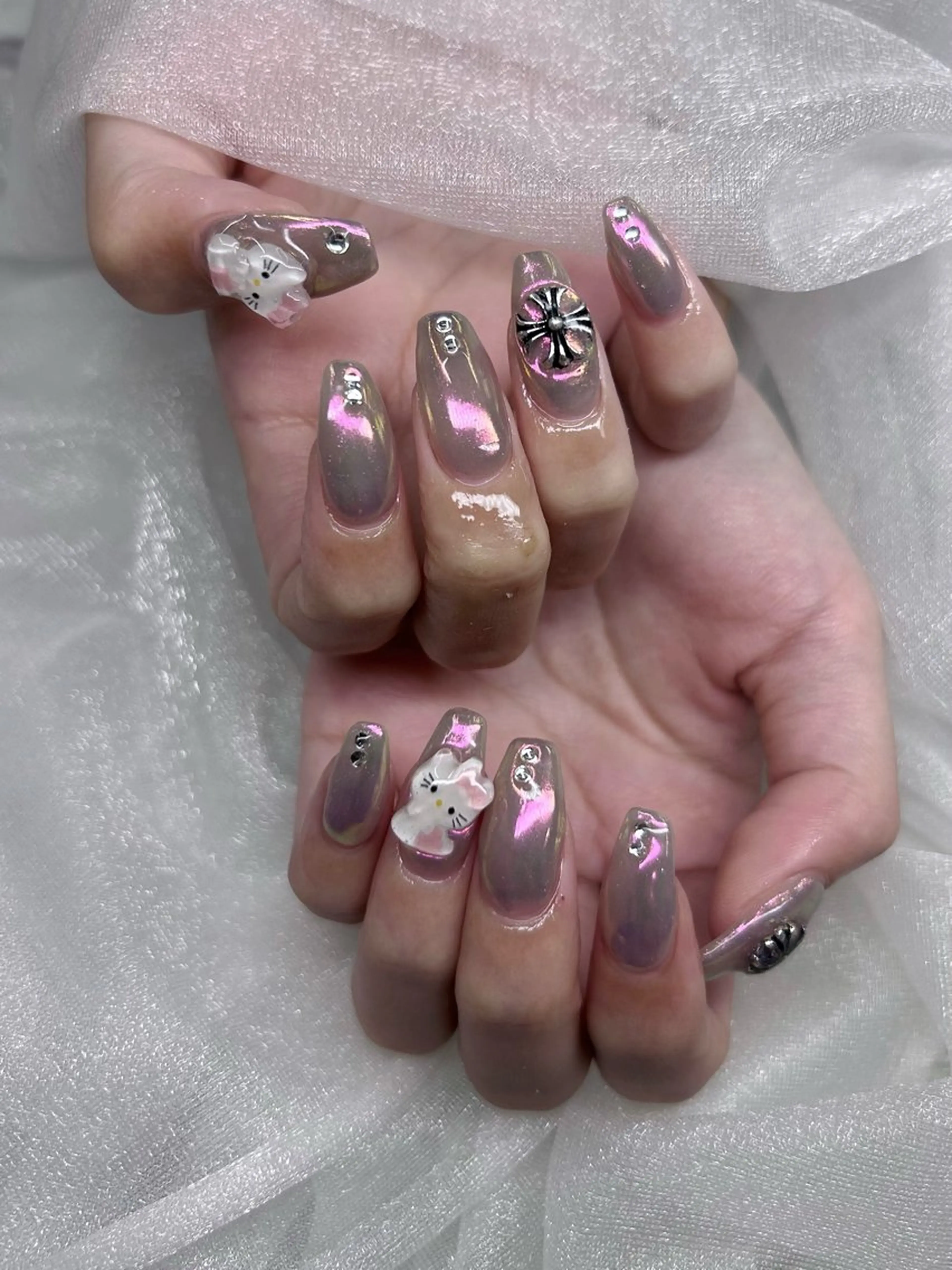 ネイル 持ち込み 加藤 楓子のネイルデザイン