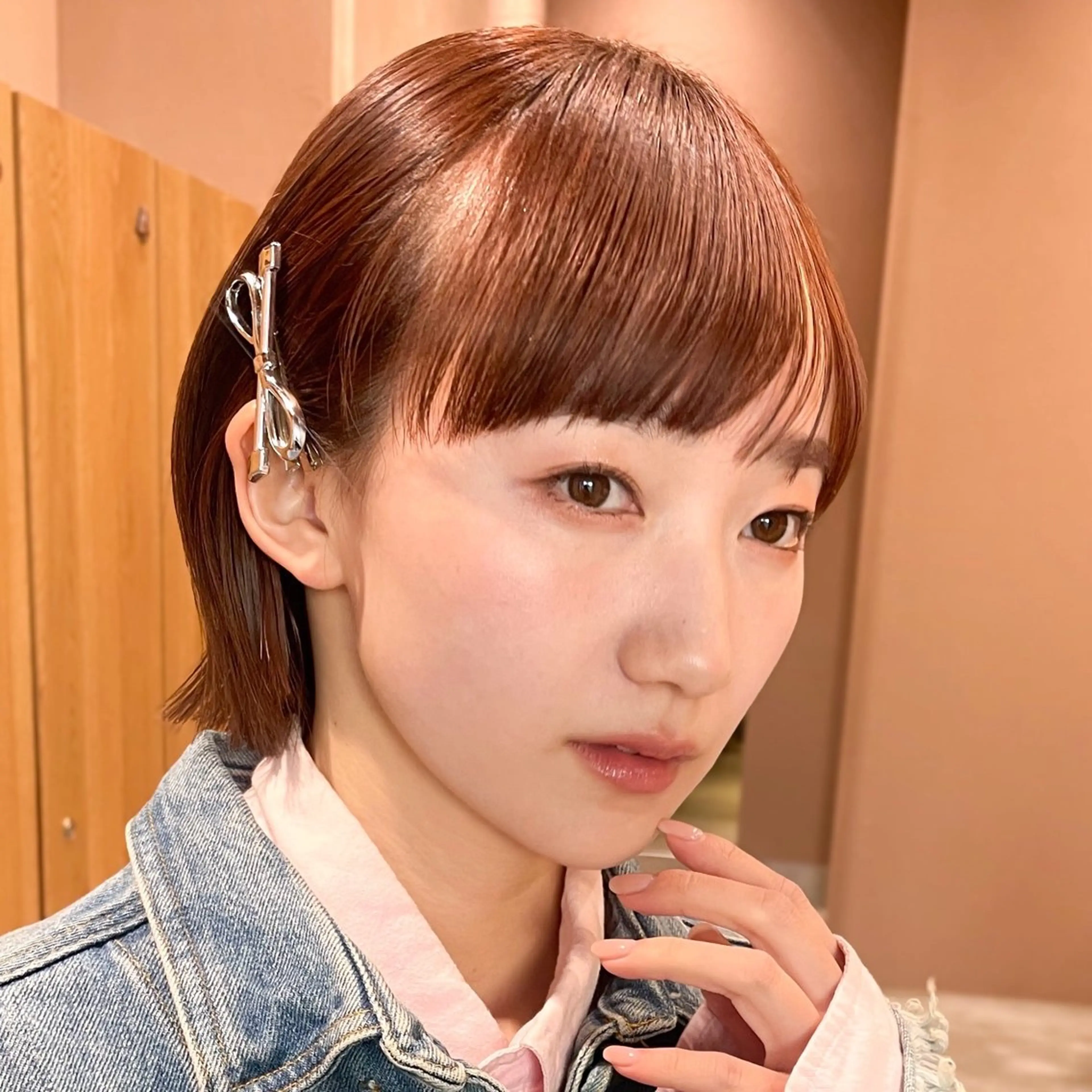 ショート カラー レイヤー/柔らか 透明感カラー/ゆきなのヘアスタイル