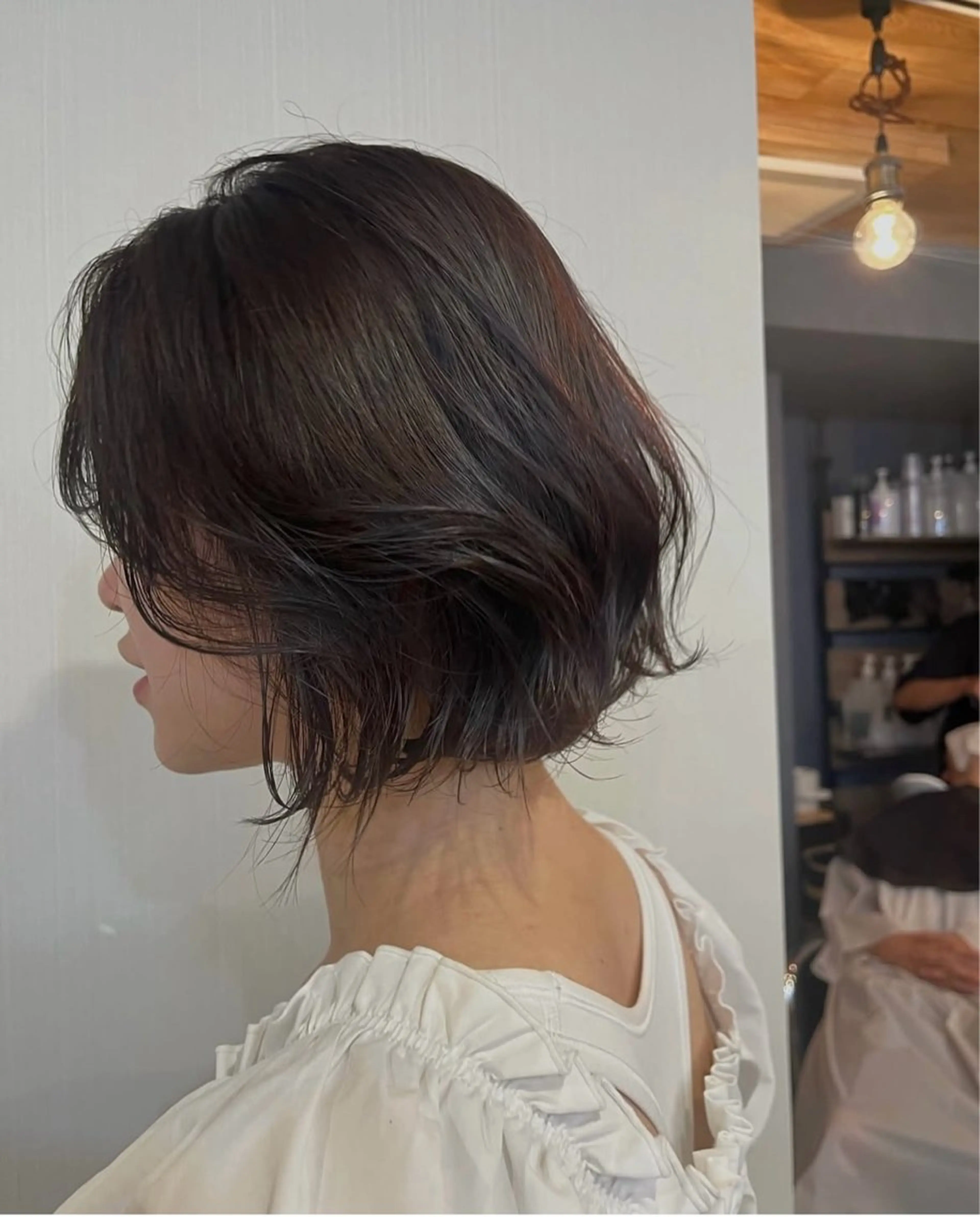 ショート 下石怜子/レイヤー/ 透明感カラーのヘアスタイル