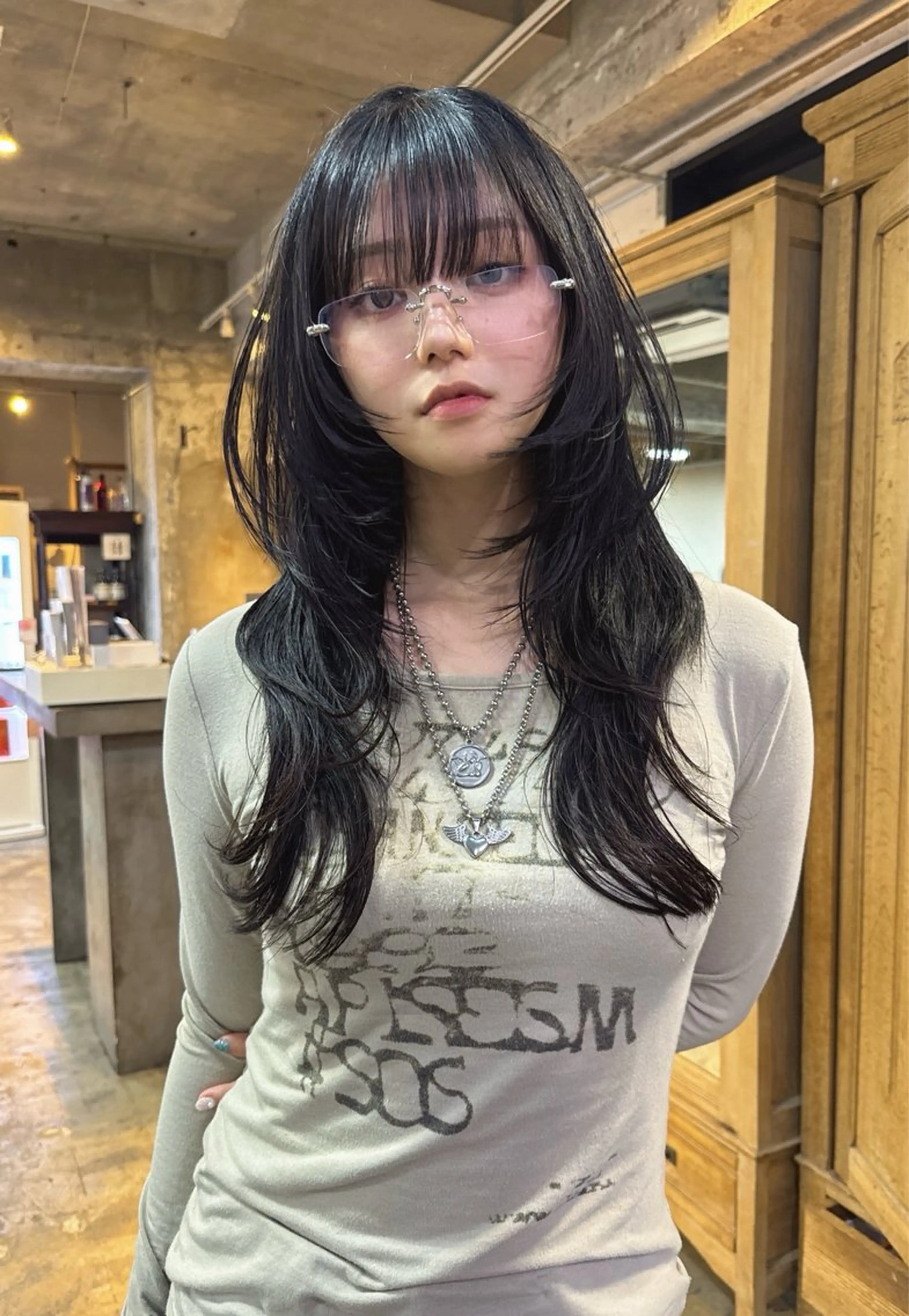 ロング カラー シールエクステ 透明感カラー エクステ 顔まわりレイヤー ハッシュカット カット トリートメント 松尾太樹 【pia】福岡美容室のヘアスタイル