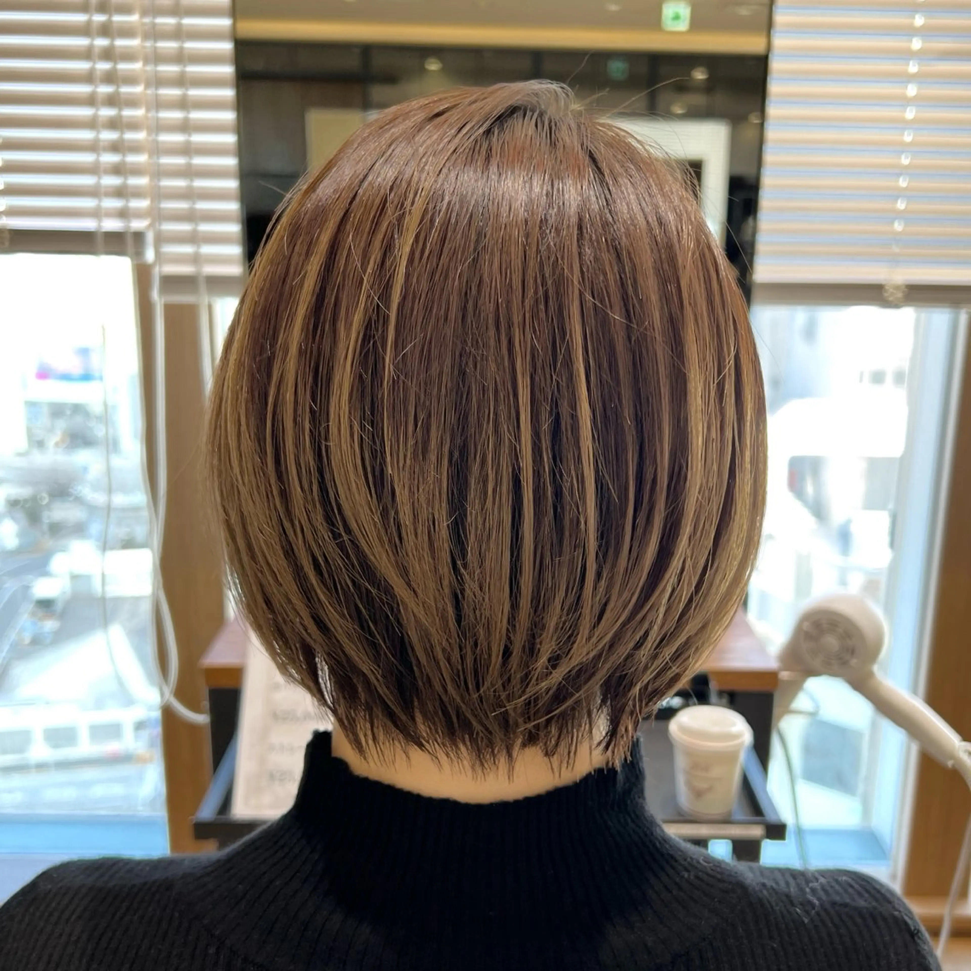 ショート カット トリートメント 💍新宿ショート 💍岩田莉奈のヘアスタイル