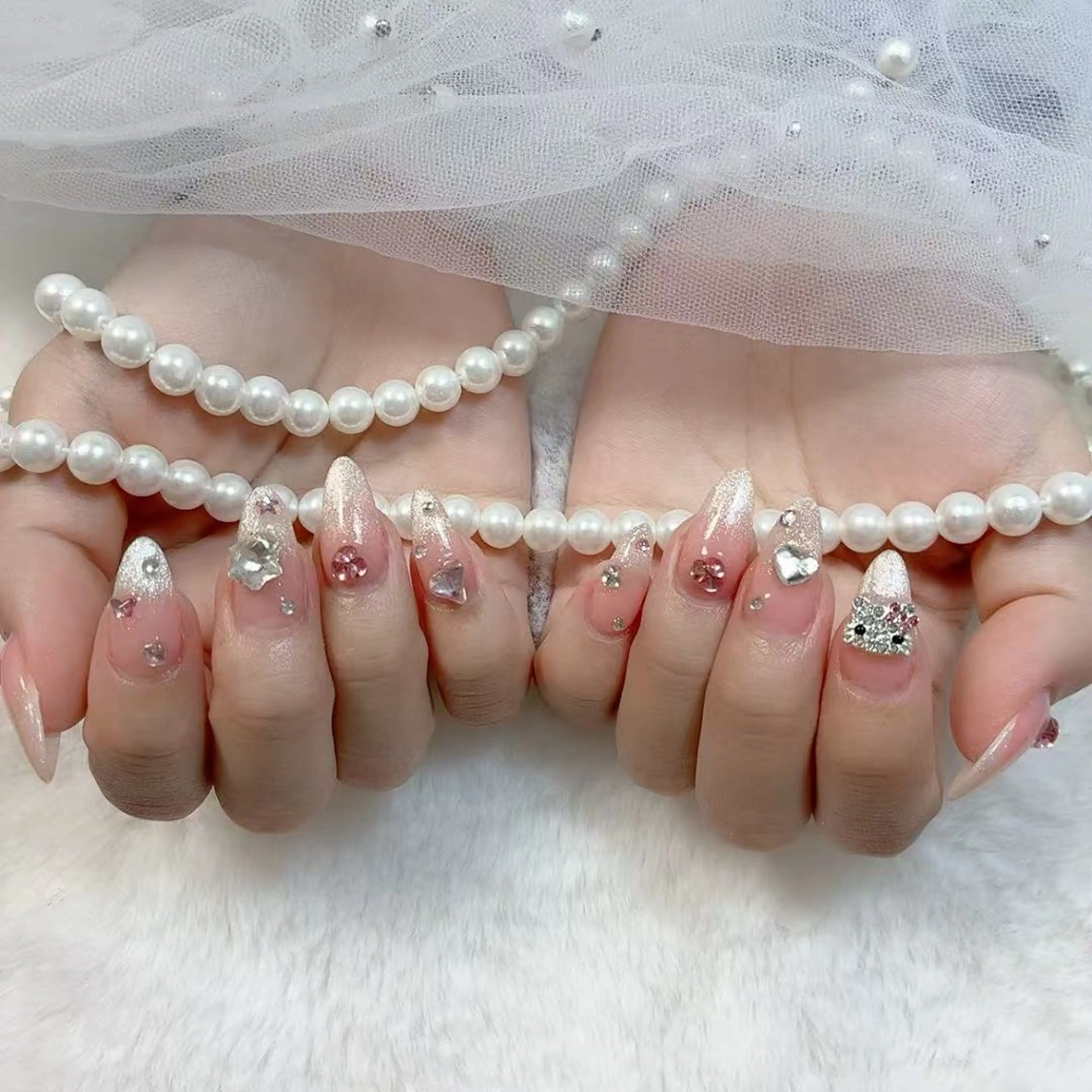 ネイル 持ち込み ハンドネイル B·U Nail大宮 長さだし専門店のネイルデザイン
