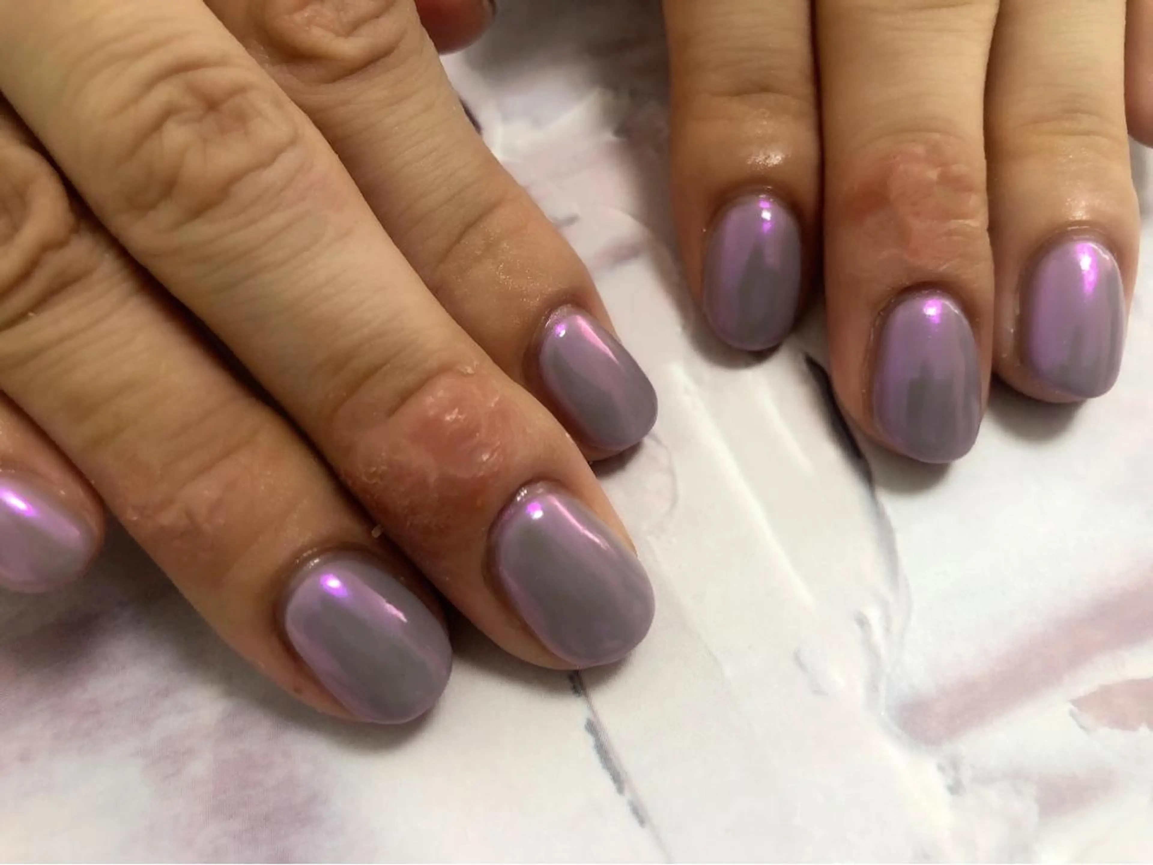 ネイル オーロラネイル ミラーネイル ハンドネイル mogunail &blowのネイルデザイン