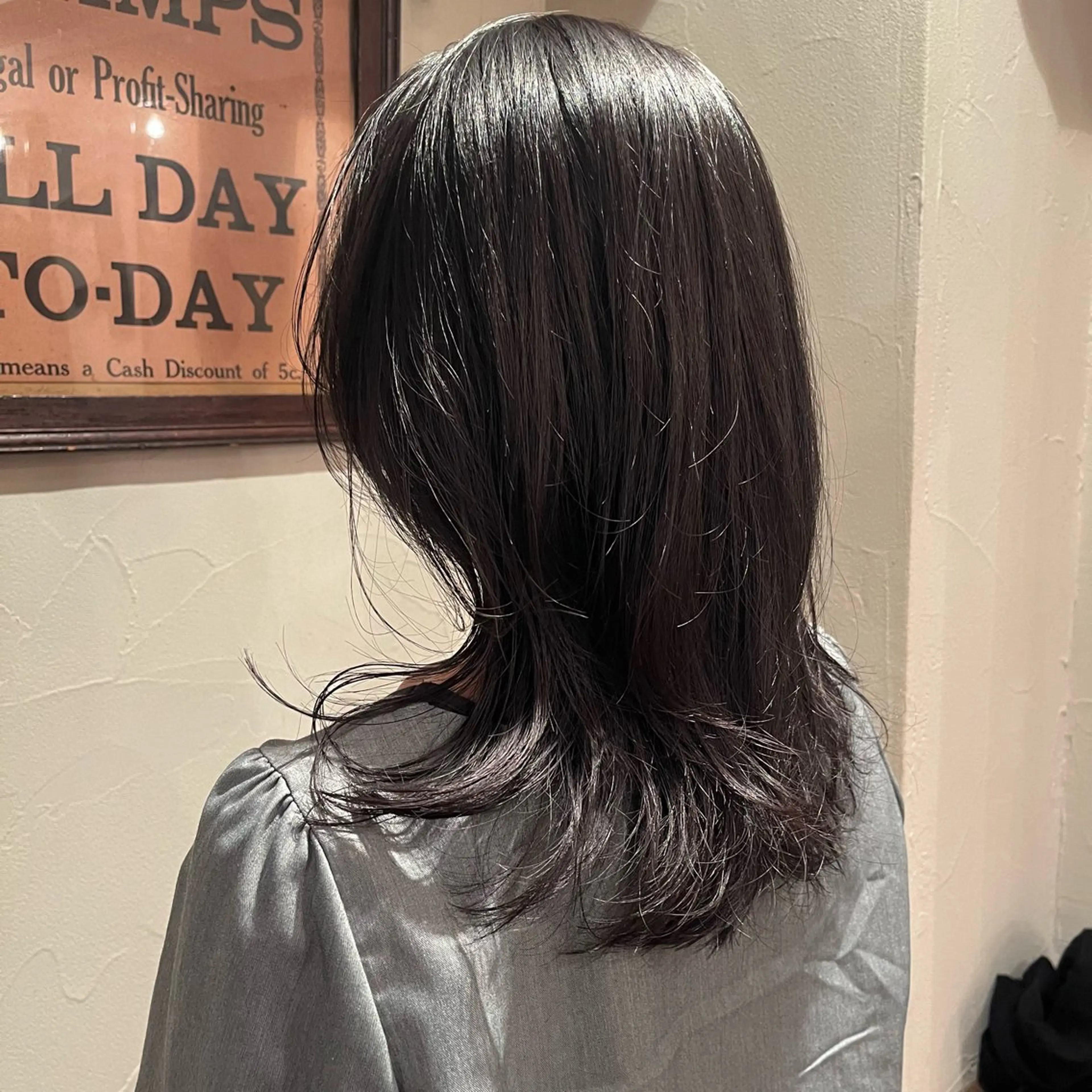 セミロング くびれヘア 🧸メンズカット 🧸conatsuのヘアスタイル