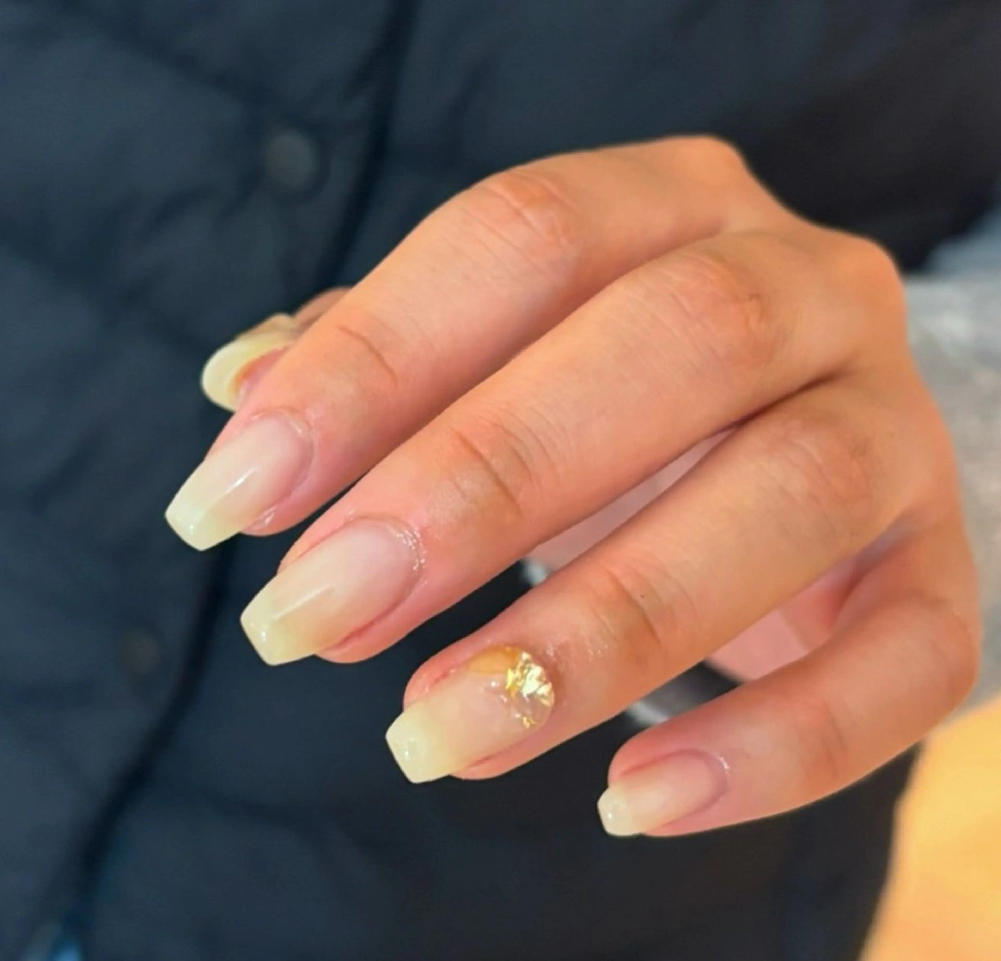 ネイル オフィスネイル Elio 国泰寺のネイルデザイン