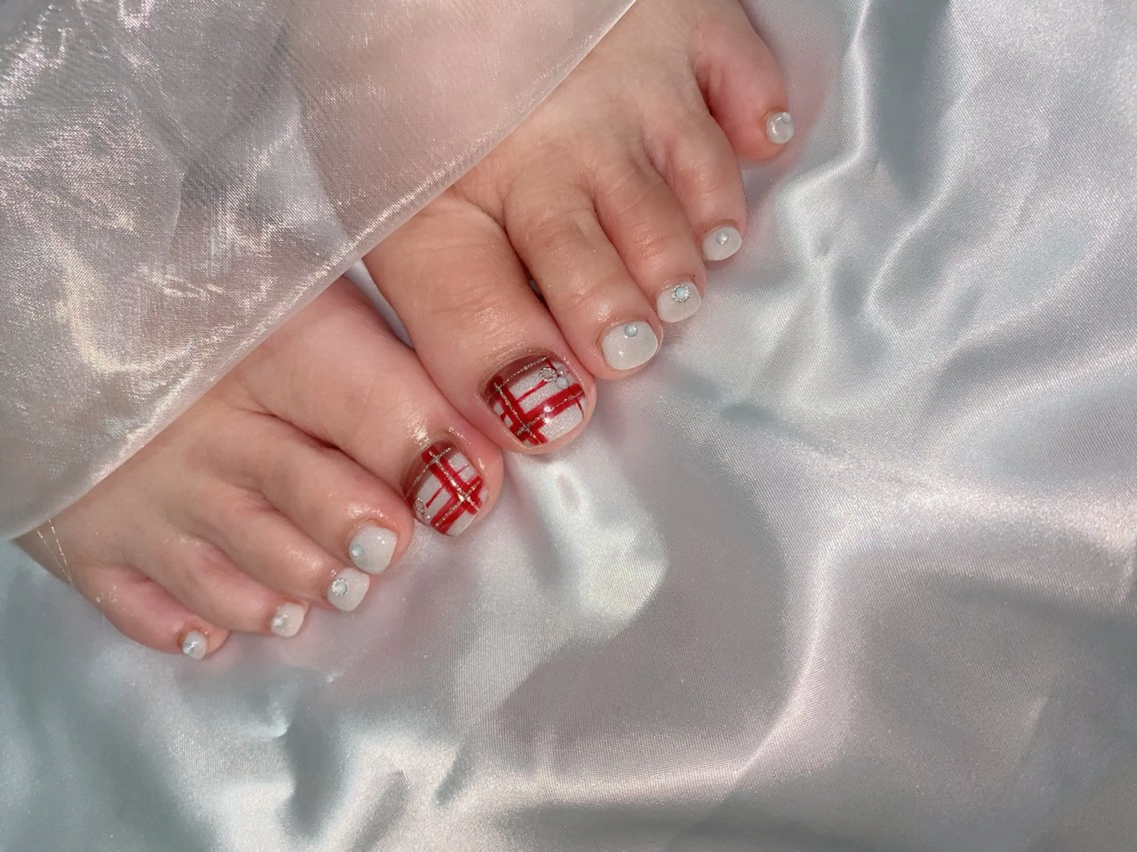 ネイル フットネイル C. NAILSのネイルデザイン