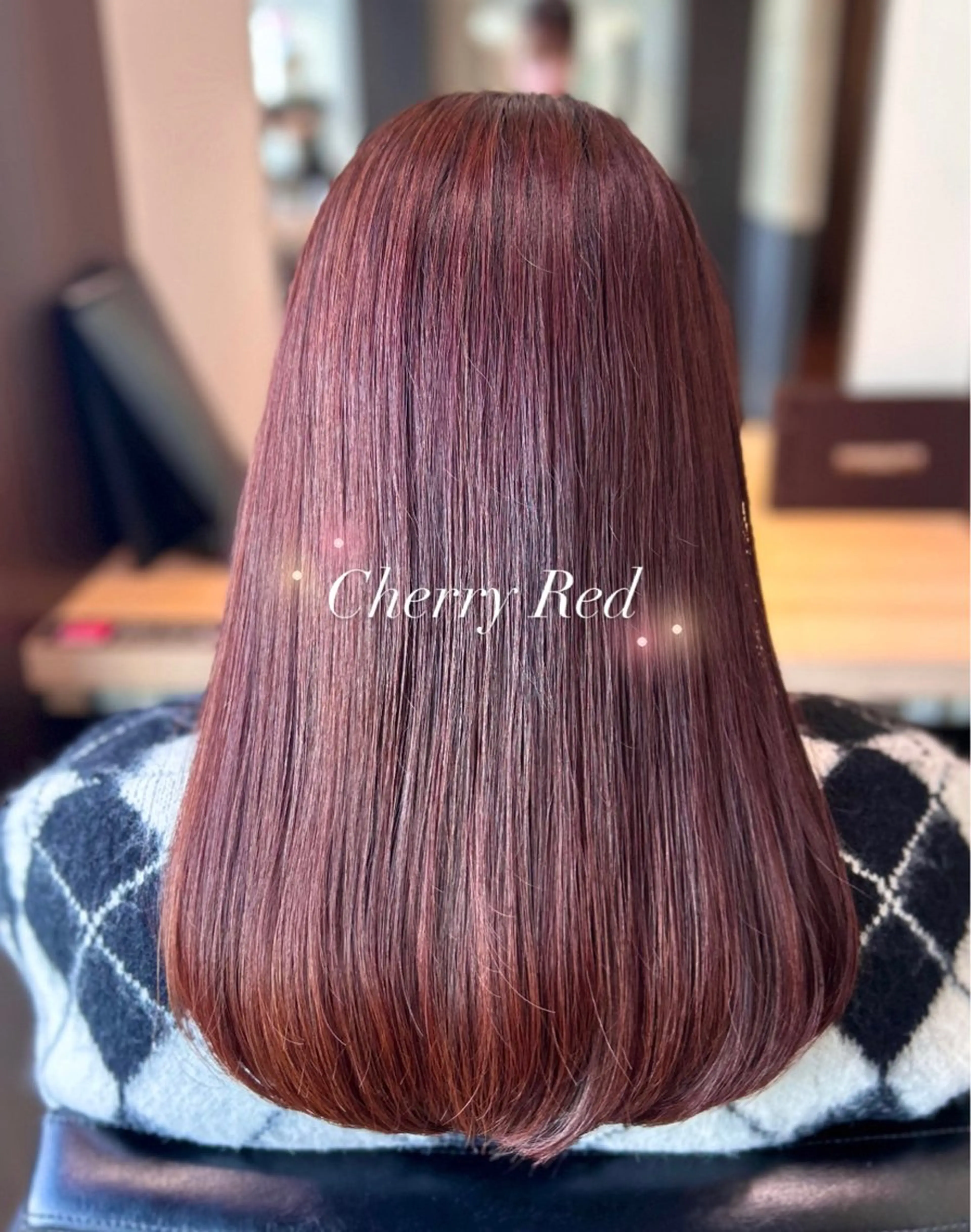 セミロング カラー ハイライトカラー レッドカラー ハイライト ⭐️似合わせアップ ⭐️並木奏絵のヘアスタイル