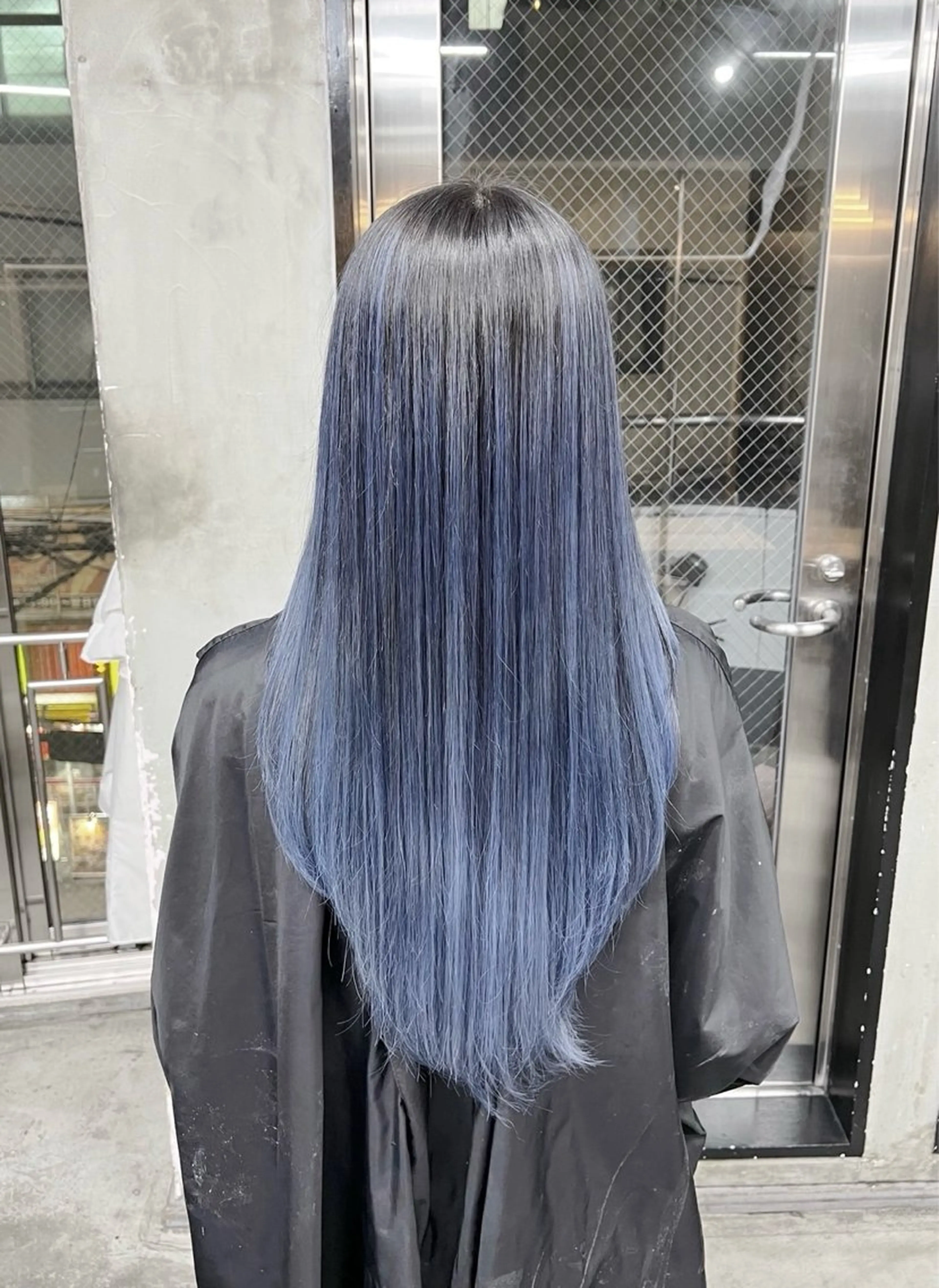 ロング カラー バレイヤージュ ブルーカラー レイヤーカット ヘアカラー トリートメント ROBIN所属・指名数No.1 /NAOYAのヘアスタイル