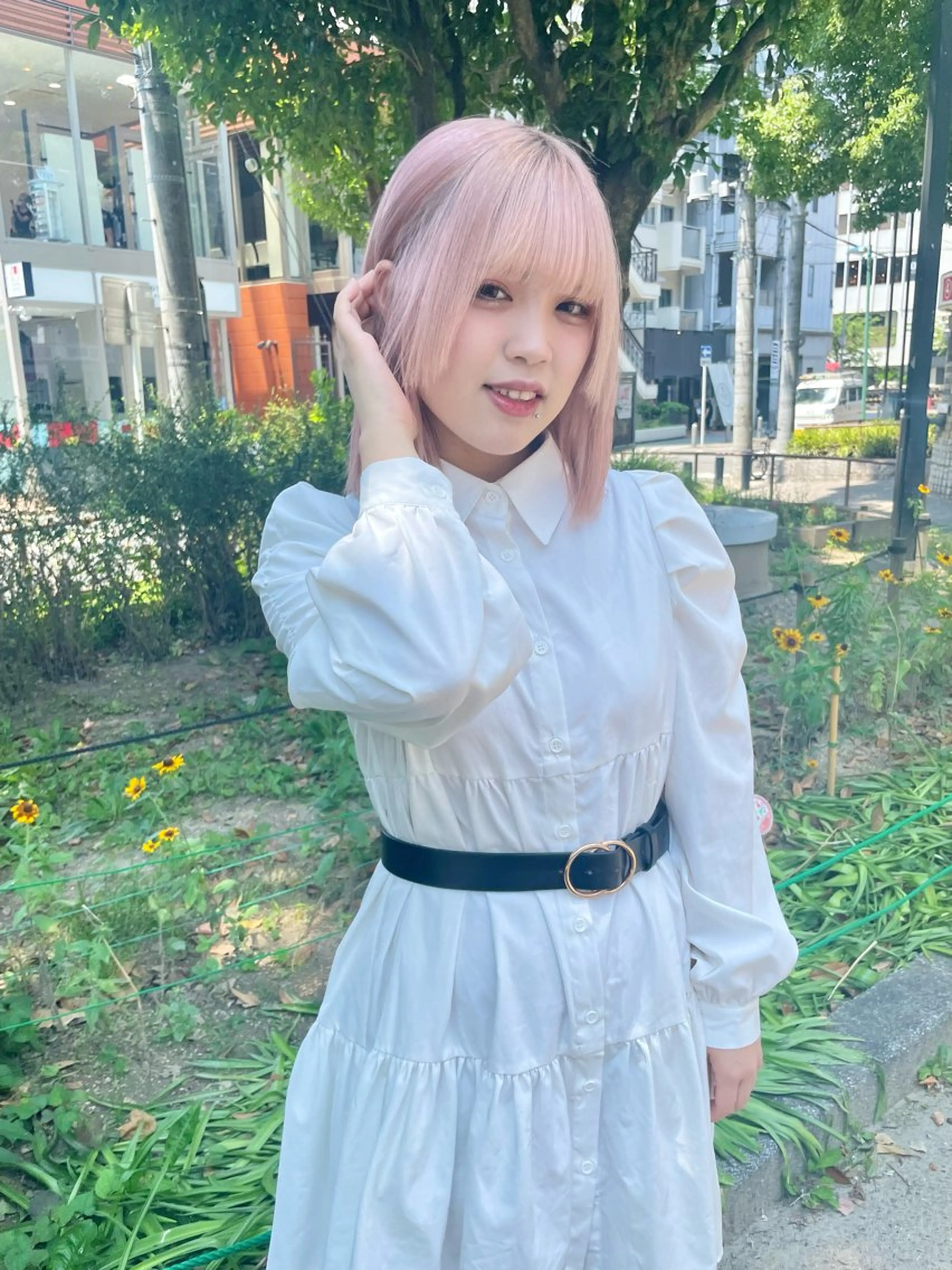 セミロング インク 美容院のヘアスタイル