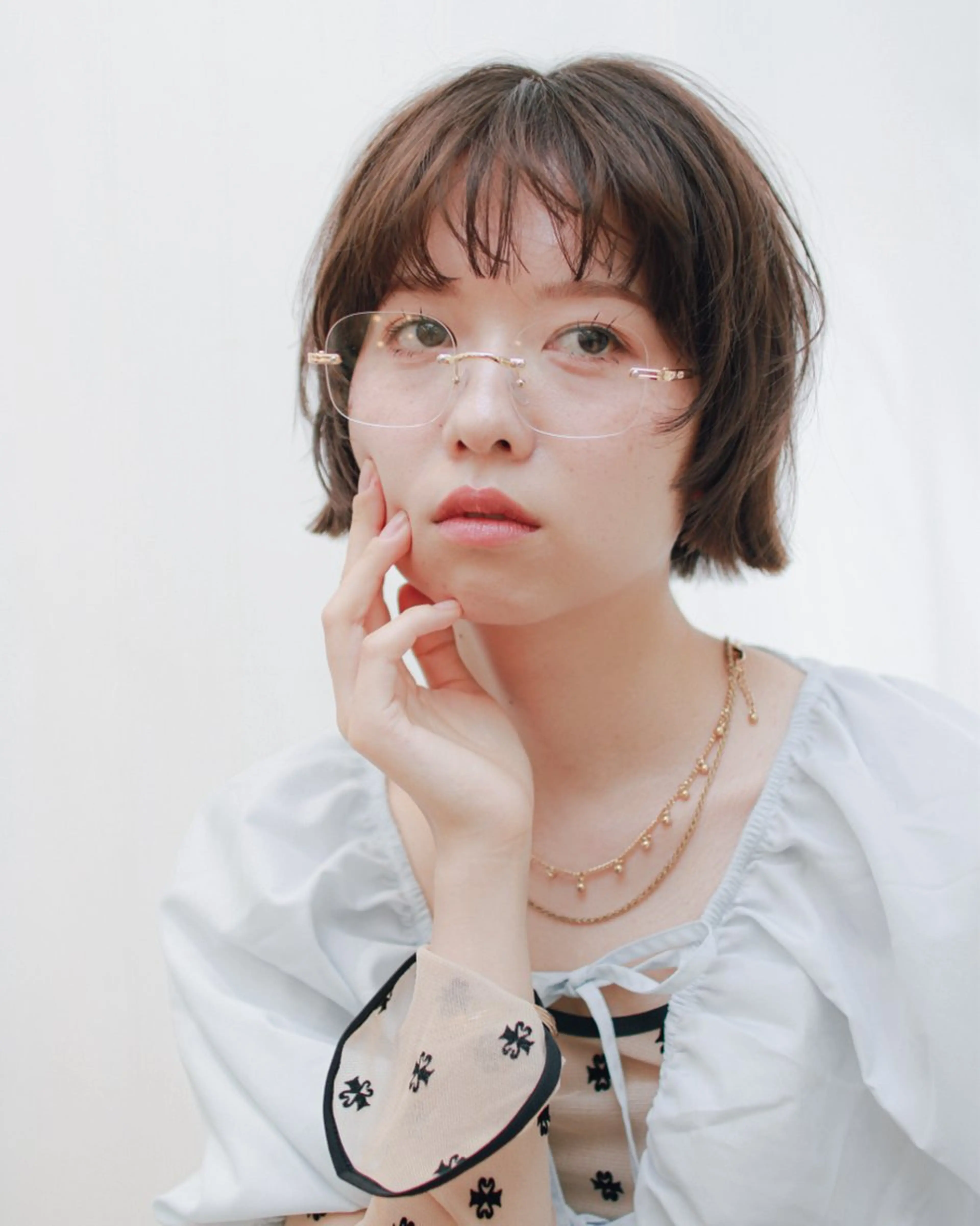 ショート ボブ 顔まわりレイヤー 姫カット 韓国風ヘア レイヤーカット 🧸SAKI🎀 韓国レイヤーのヘアスタイル