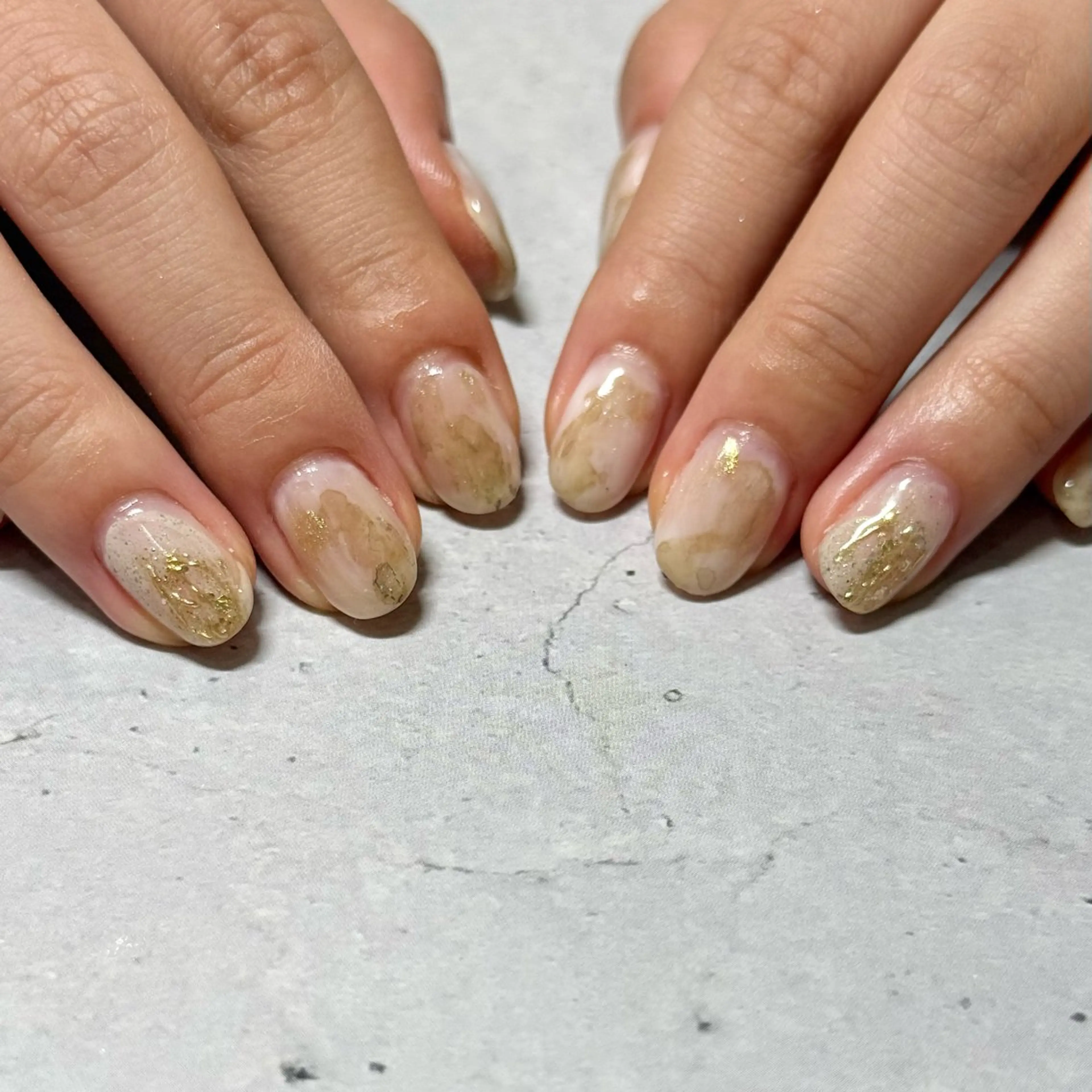 ネイル ハンドネイル chika .のネイルデザイン