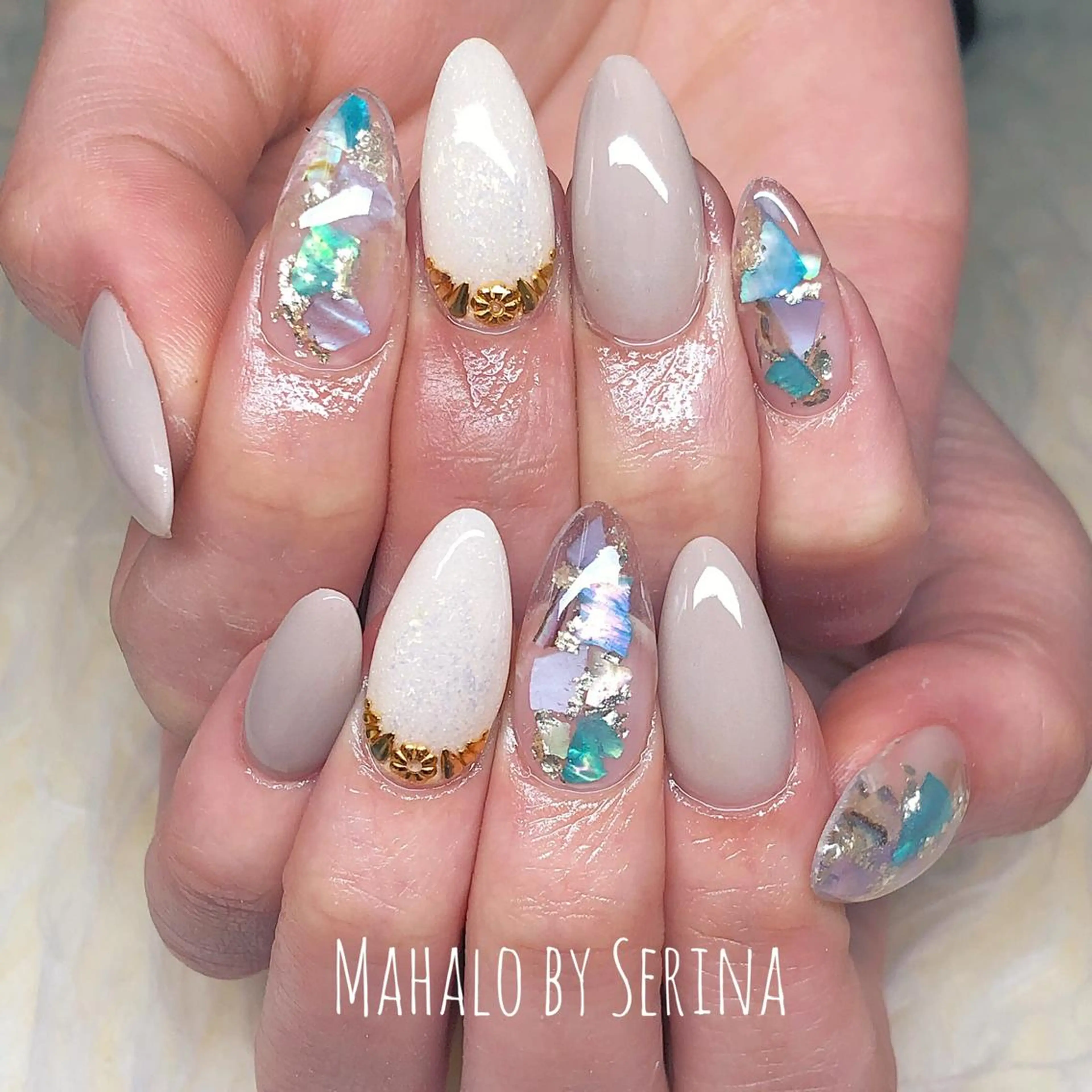 ミディアム カラー ネイル SUNNY BAE. SERINAのネイルデザイン