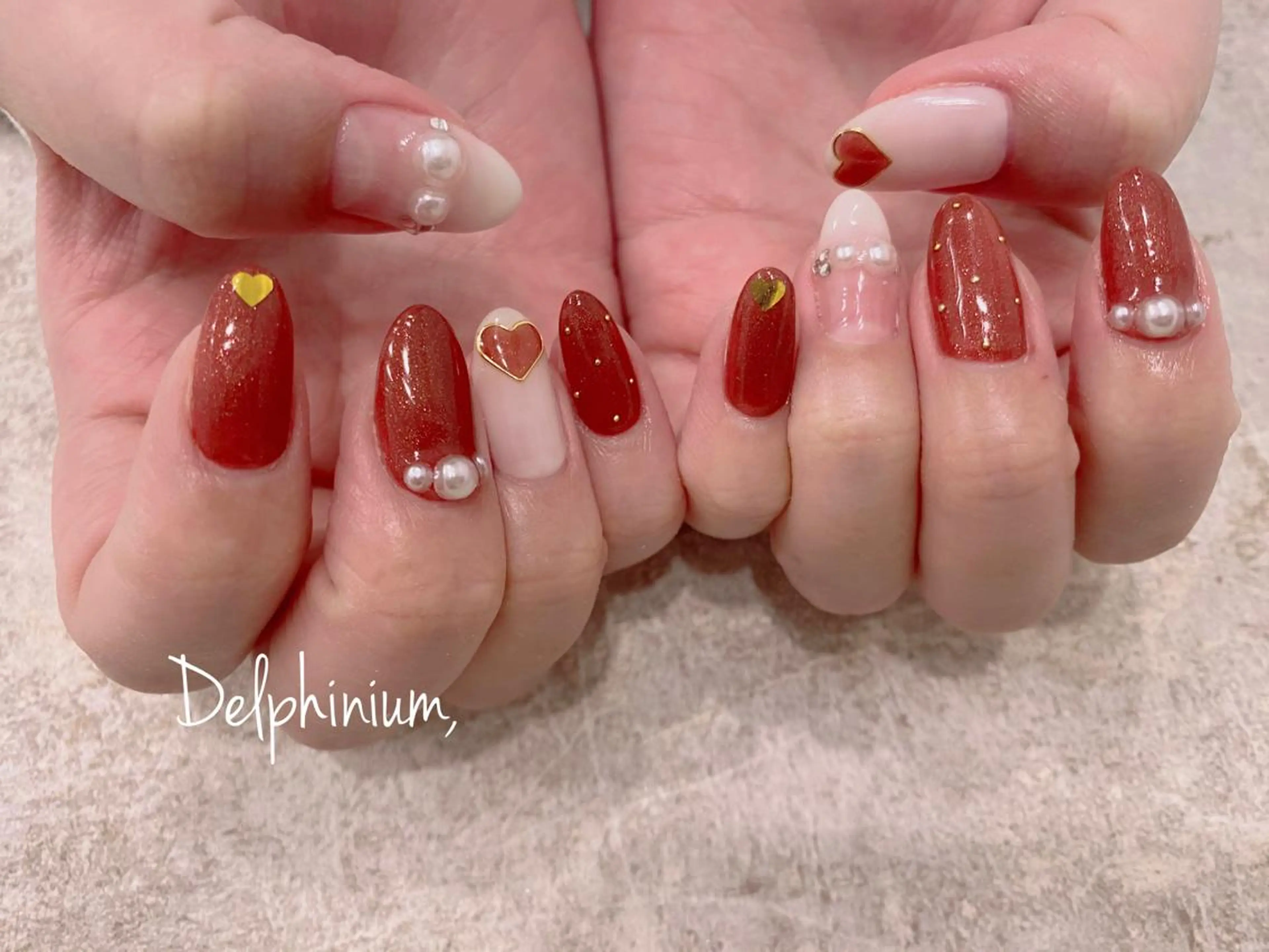ネイル バレンタイン ハンドネイル 岡本 友恵のネイルデザイン