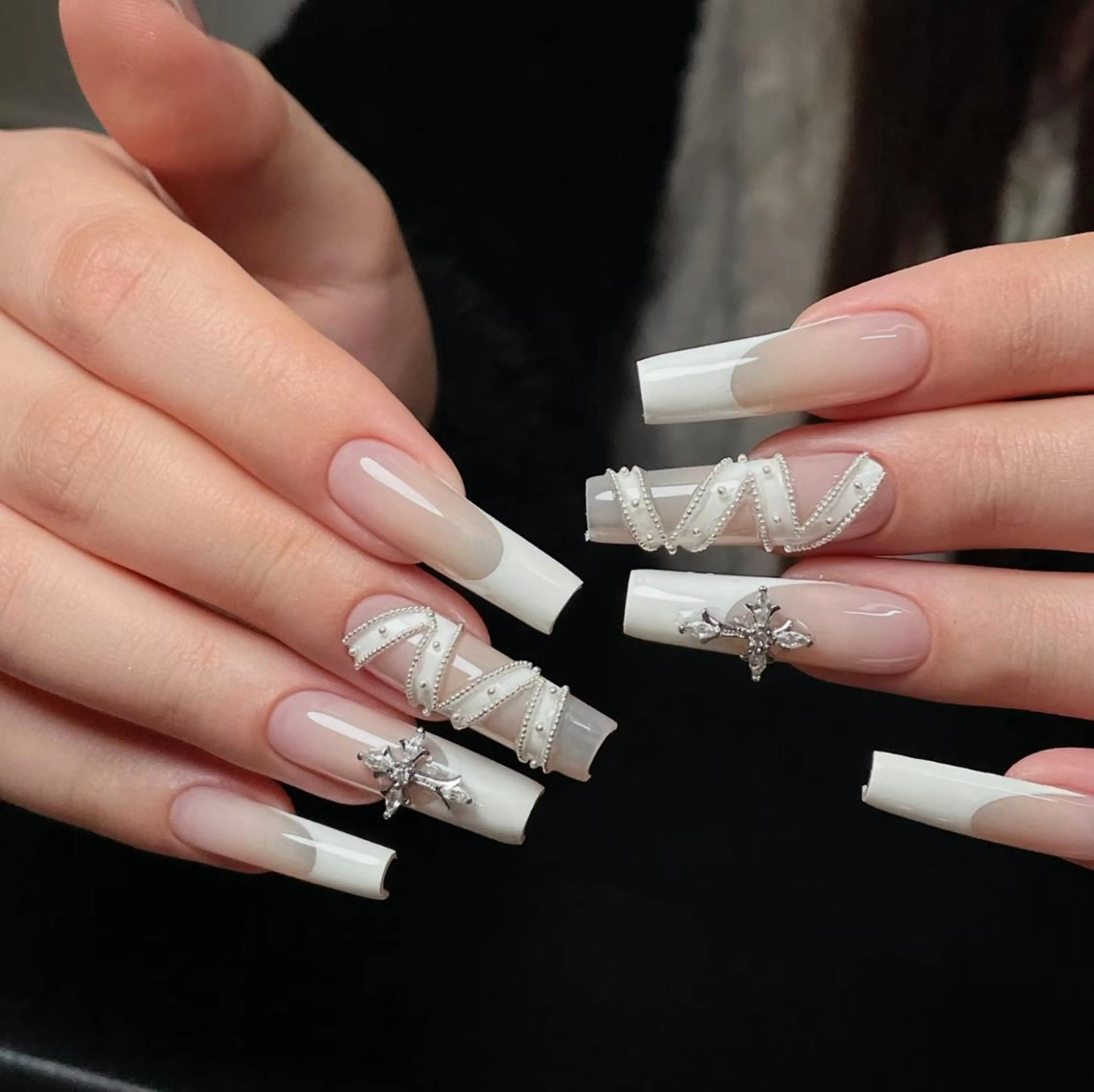 ネイル ハンドネイル 🎀 NaNa_nailのネイルデザイン