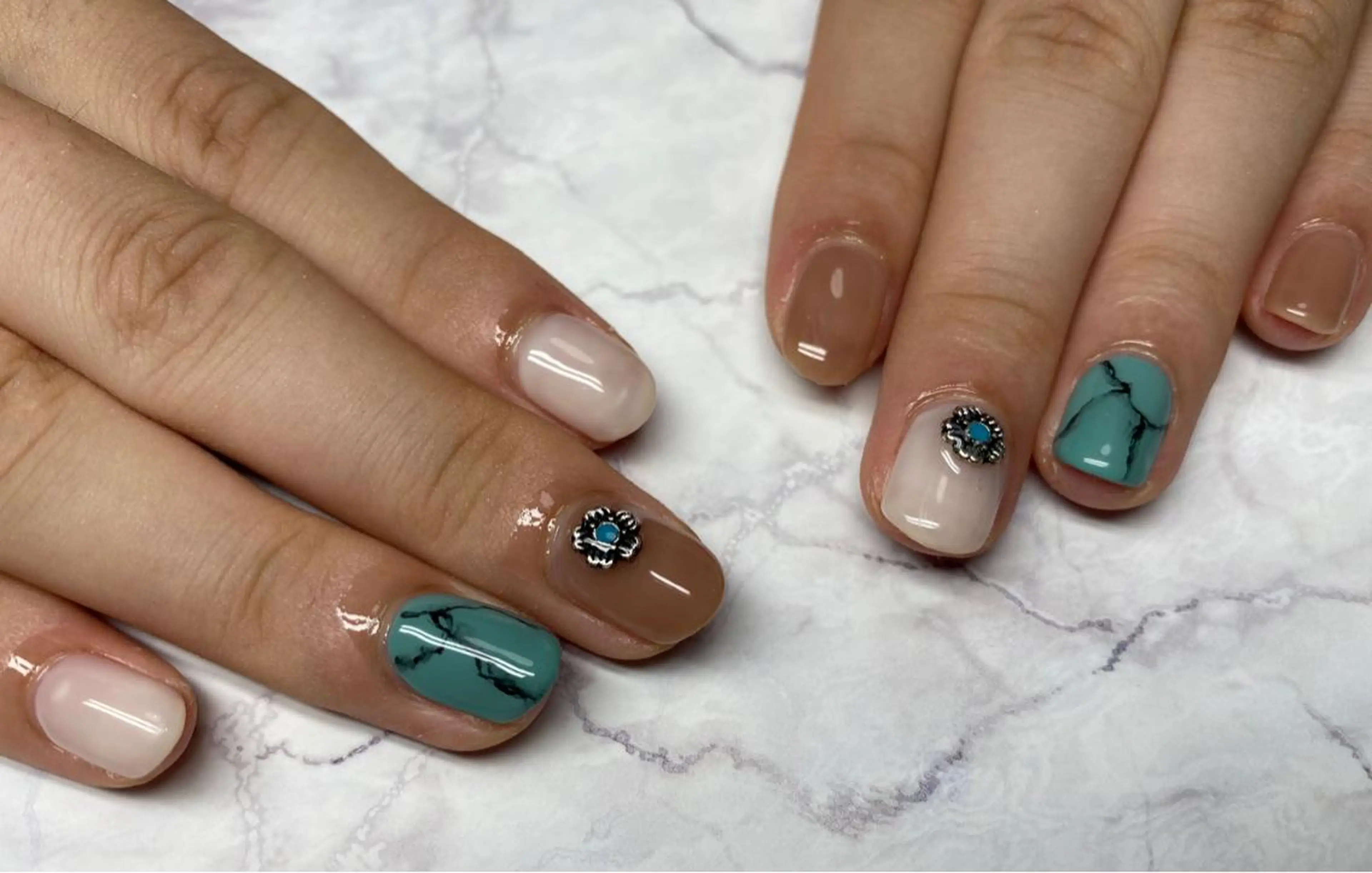 ネイル ハンドネイル Mana‪ ‪·͜· ❤︎‬のネイルデザイン