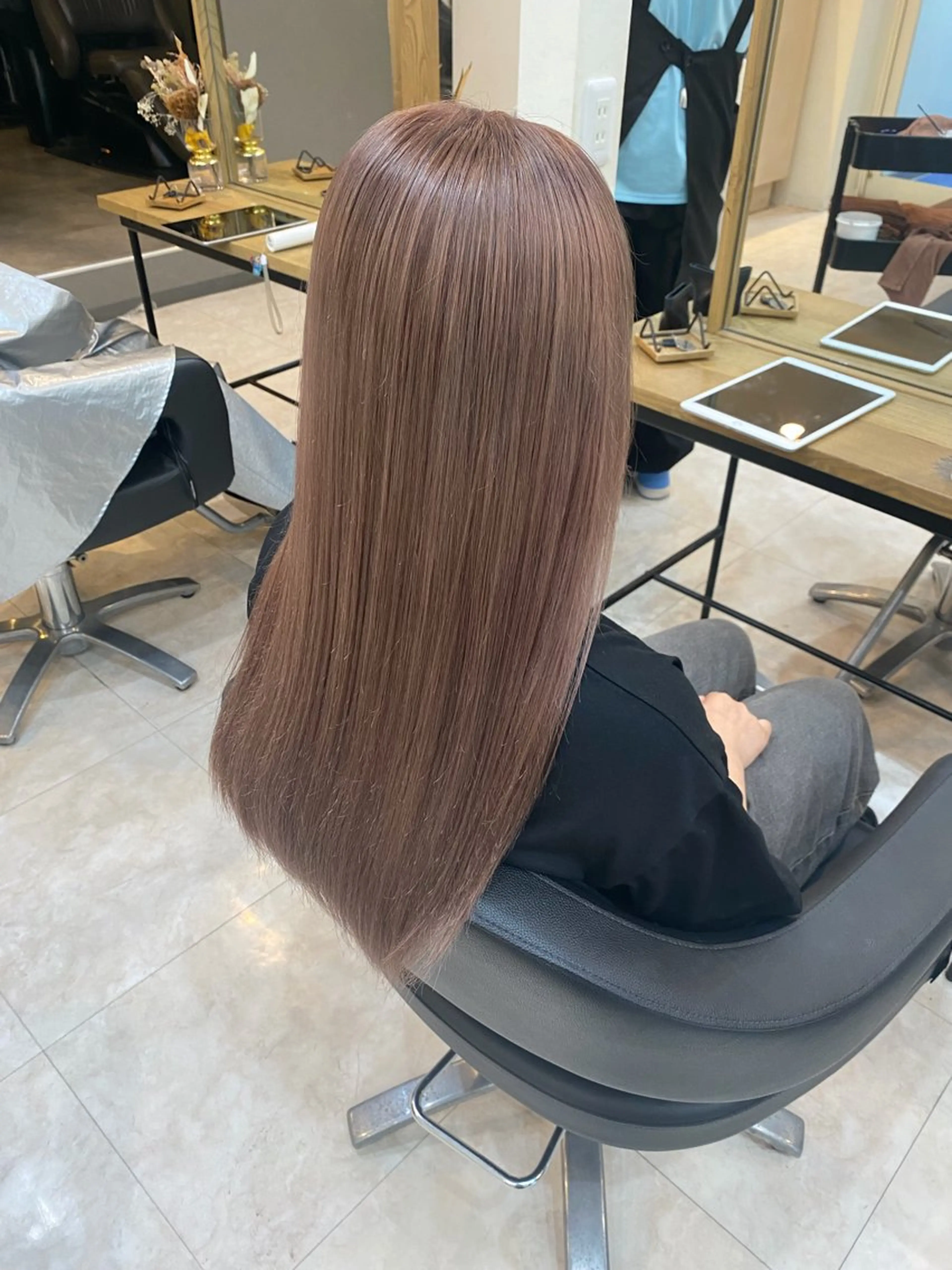 ロング カラー ヘアアレンジ ベージュカラー ピンクカラー ピンクベージュ ブリーチ/髪質改善/ メンズ/ KOKIのヘアスタイル