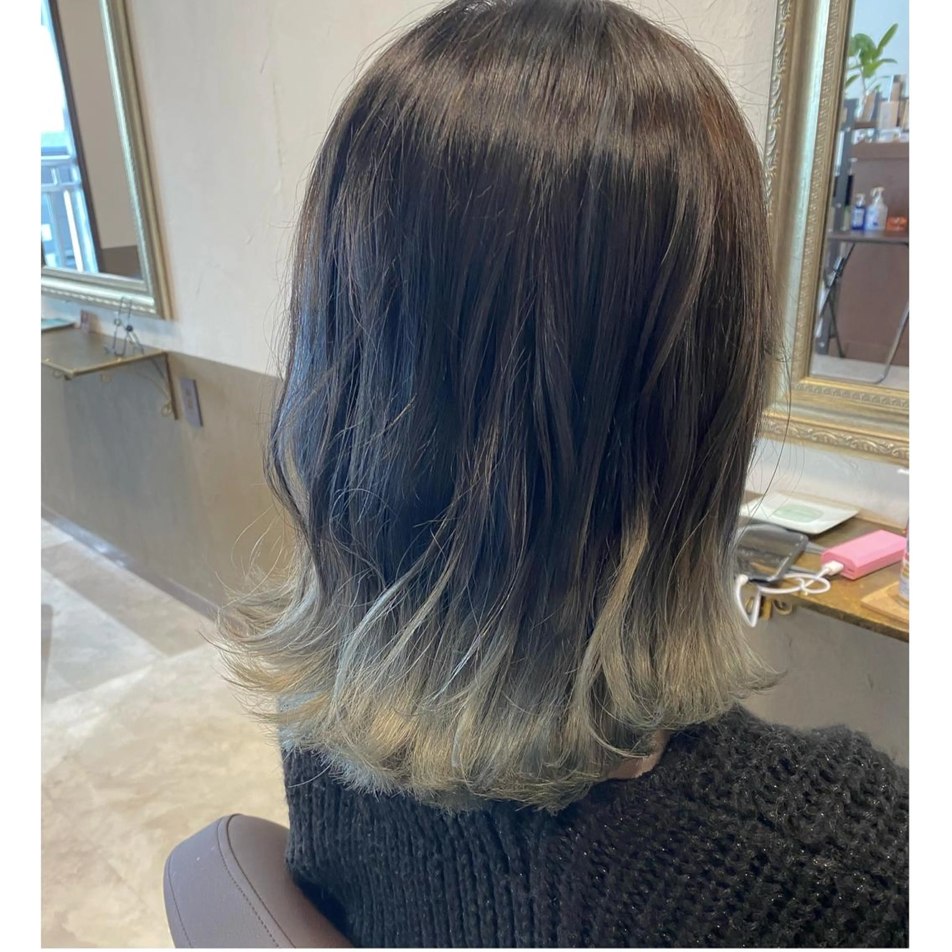 ミディアム カラー 坂井田 浩樹のヘアスタイル