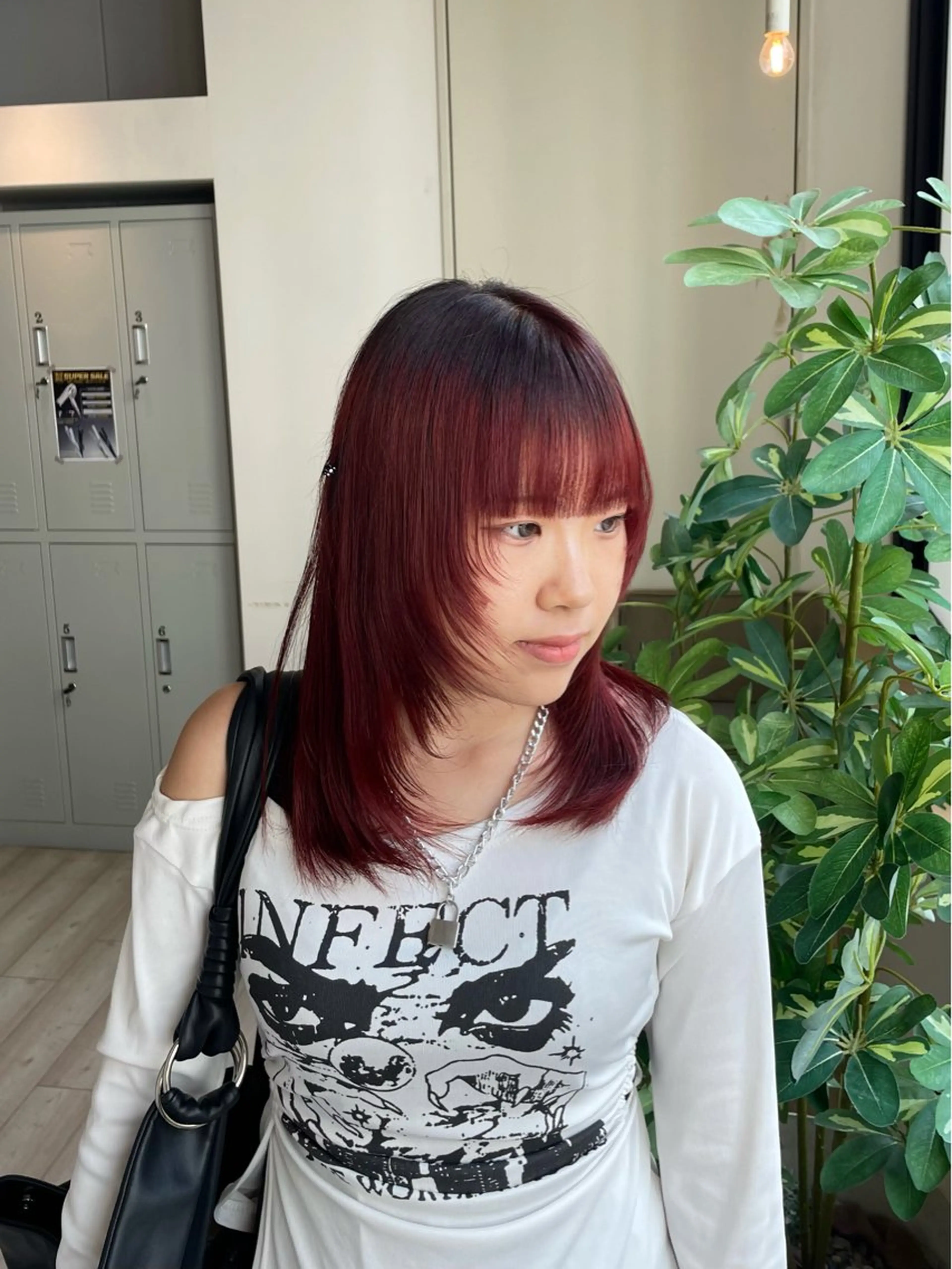 ミディアム カラー ひなの/透明感 カラー/レイヤーのヘアスタイル