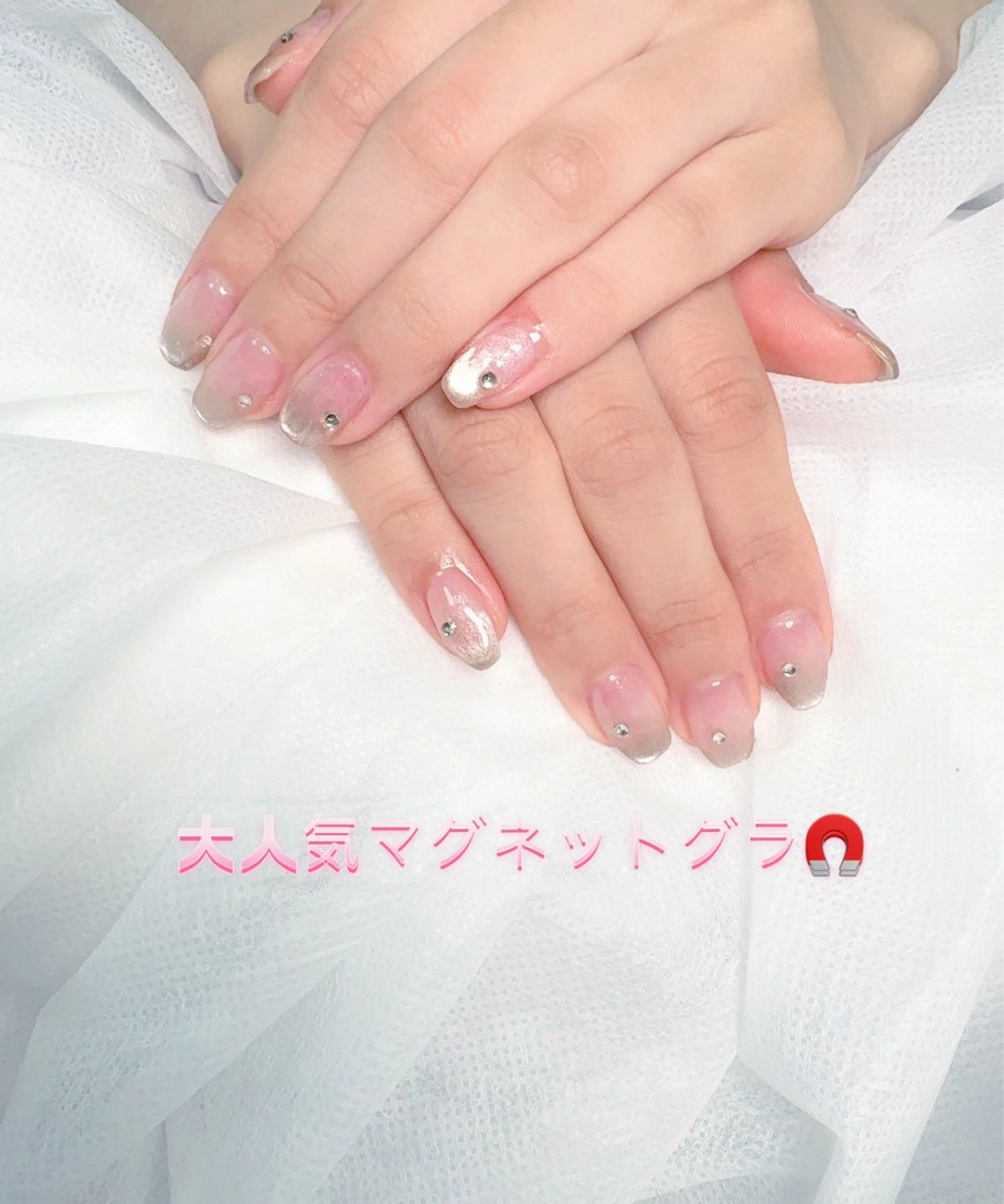 ネイル pink ladyサロン所属・べ にのネイルデザイン