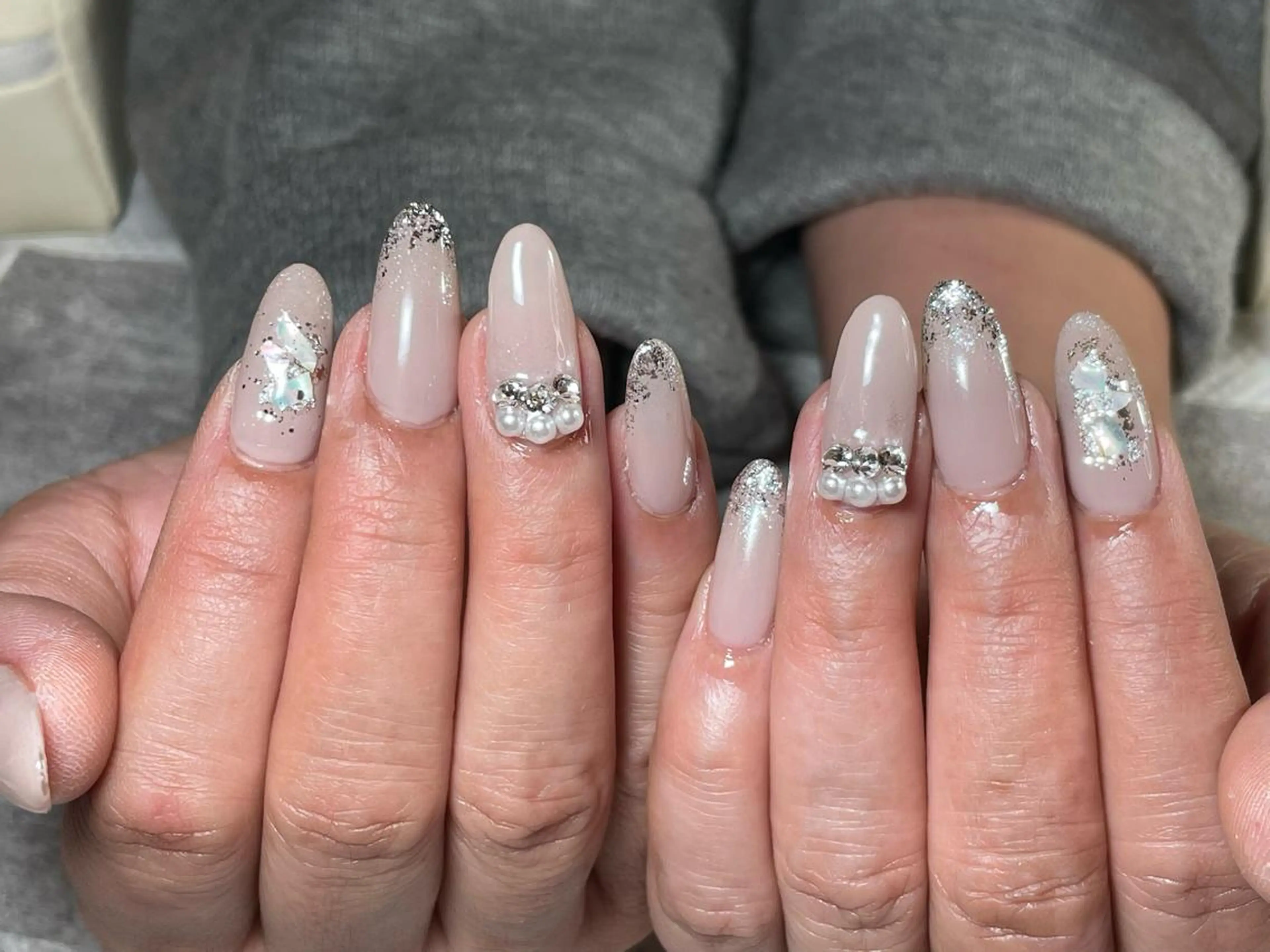 ネイル ハンドネイル 蓑原 佳央里のネイルデザイン