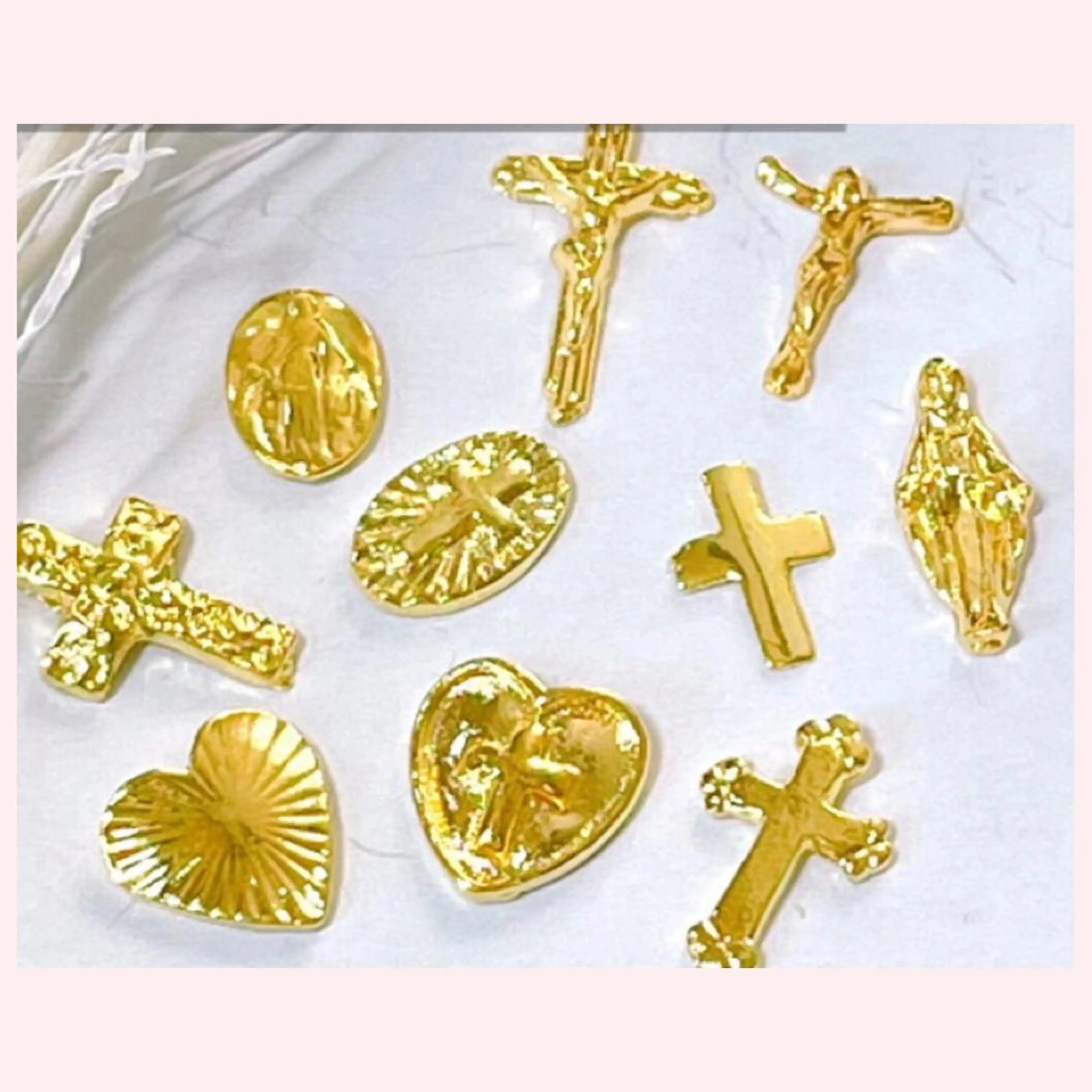 ネイル ストーンネイル ネイルサロン 翼【仙川4分】のネイルデザイン