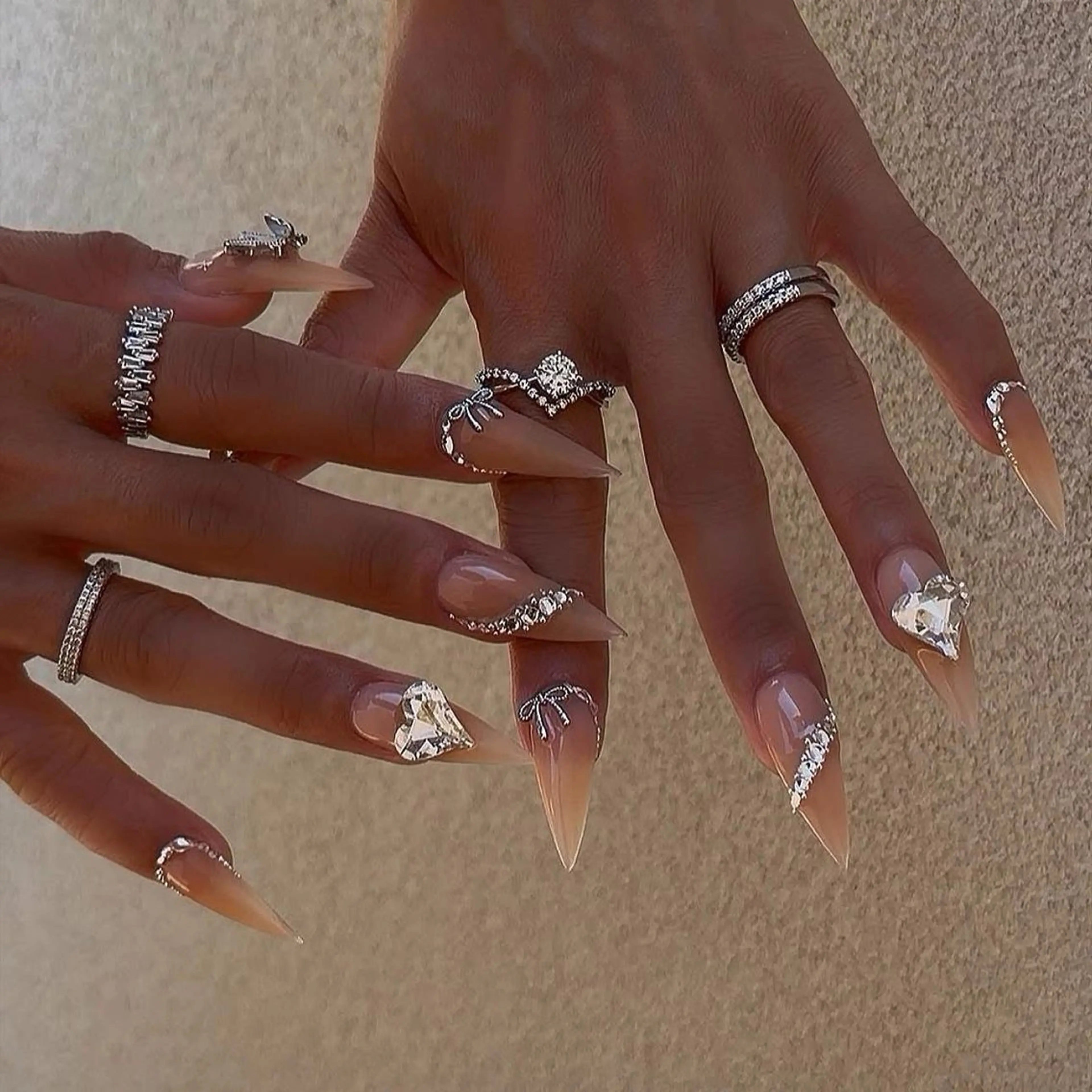 ネイル ハンドネイル Hi beauty 渋谷のネイルデザイン