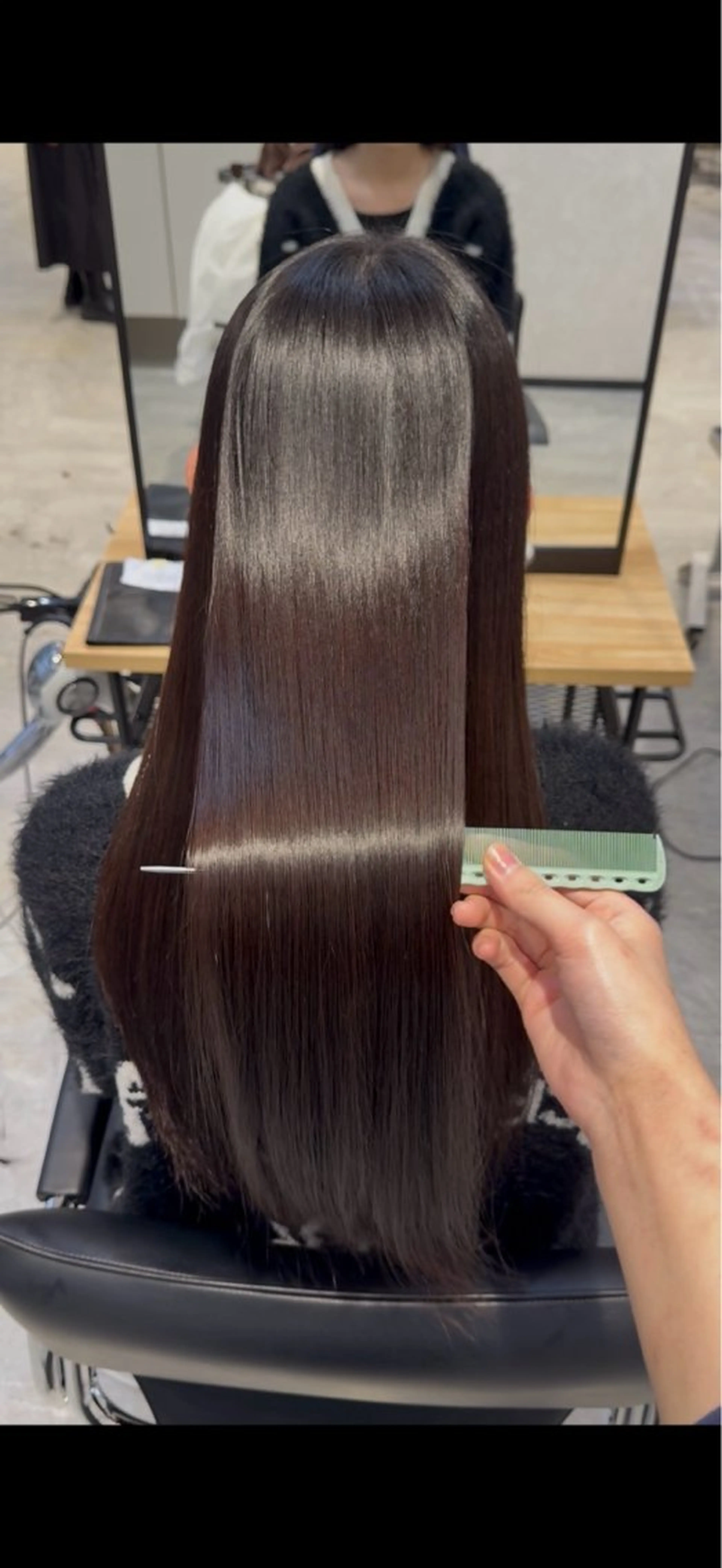 ロング ReCHE みつほのヘアスタイル