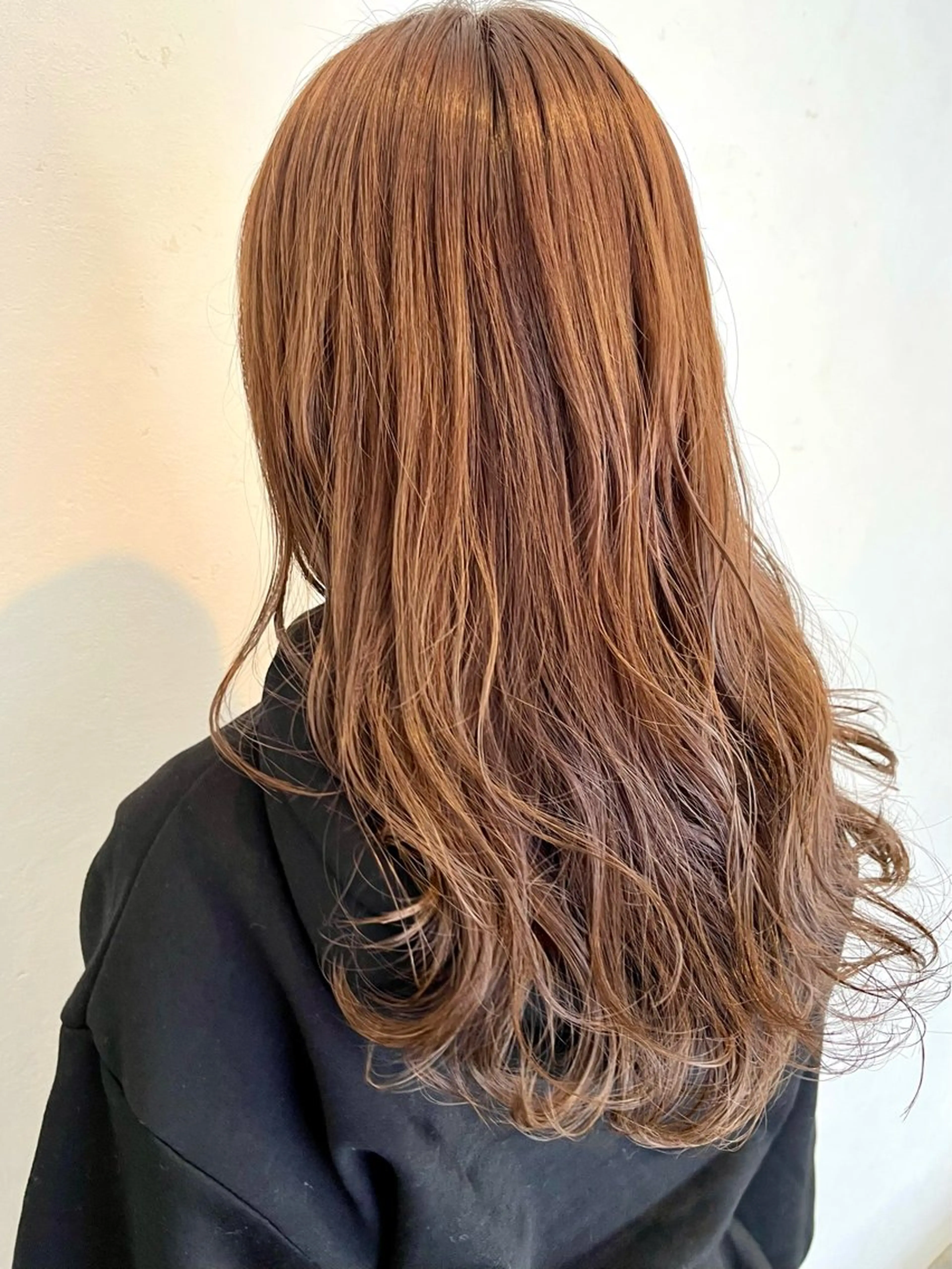 ロング カラー 伊藤 さやかのヘアスタイル