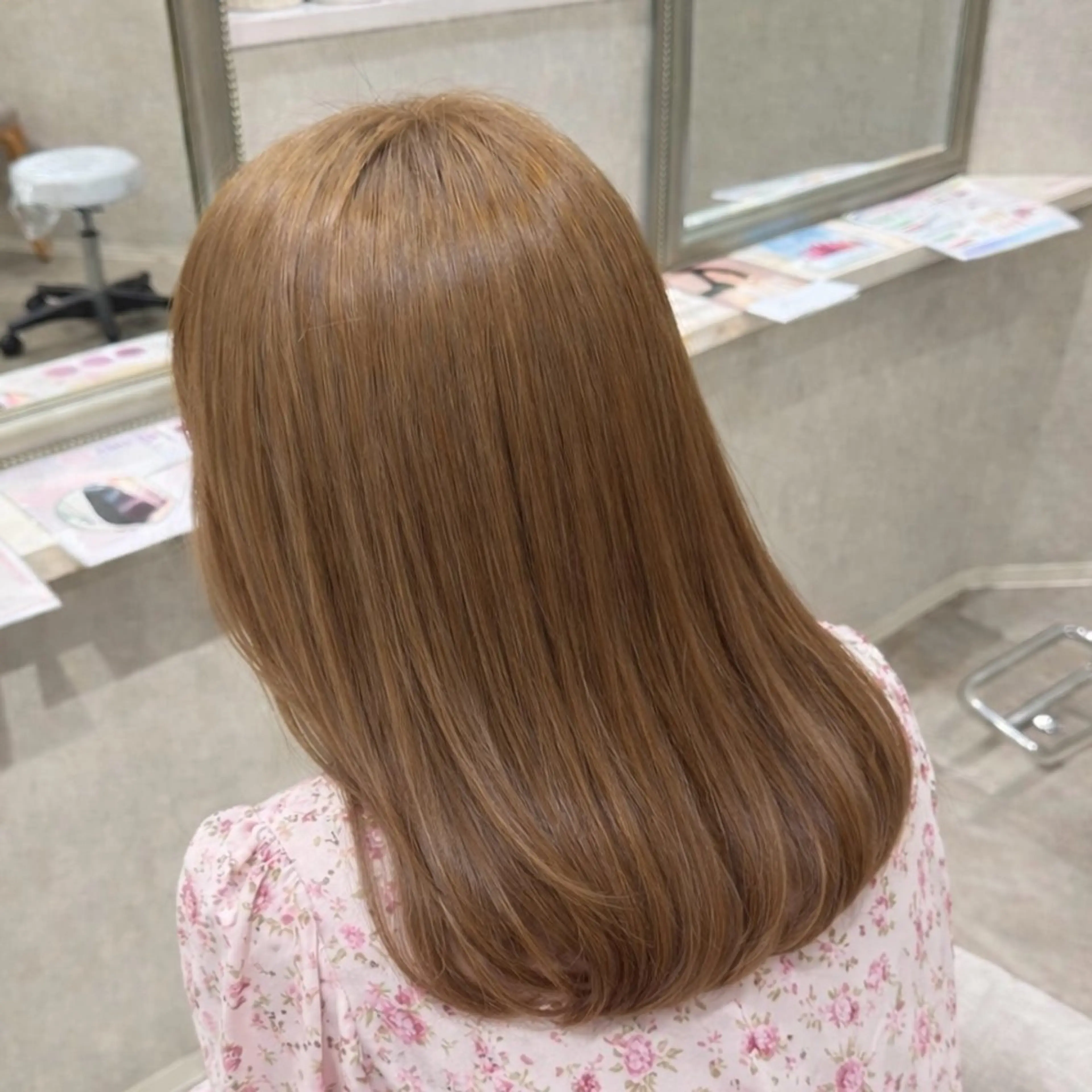 セミロング カラー ベージュカラー ブリーチ 透明感カラー ミルクティーベージュ ブリーチなしカラー 🎀髪質改善/艶カラ ー/大宮/そら🎀のヘアスタイル