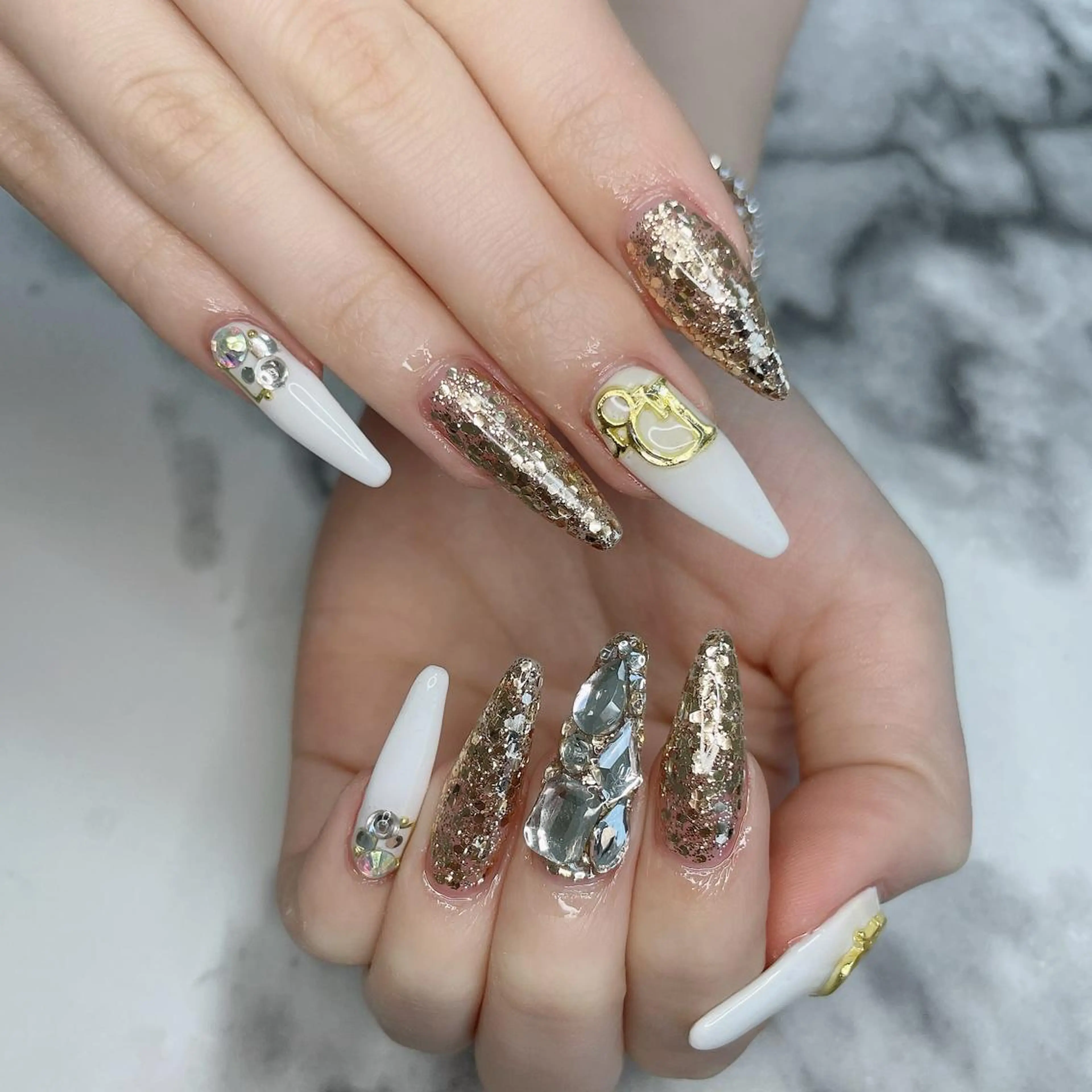 ネイル ハンドネイル Kayo 💅のネイルデザイン