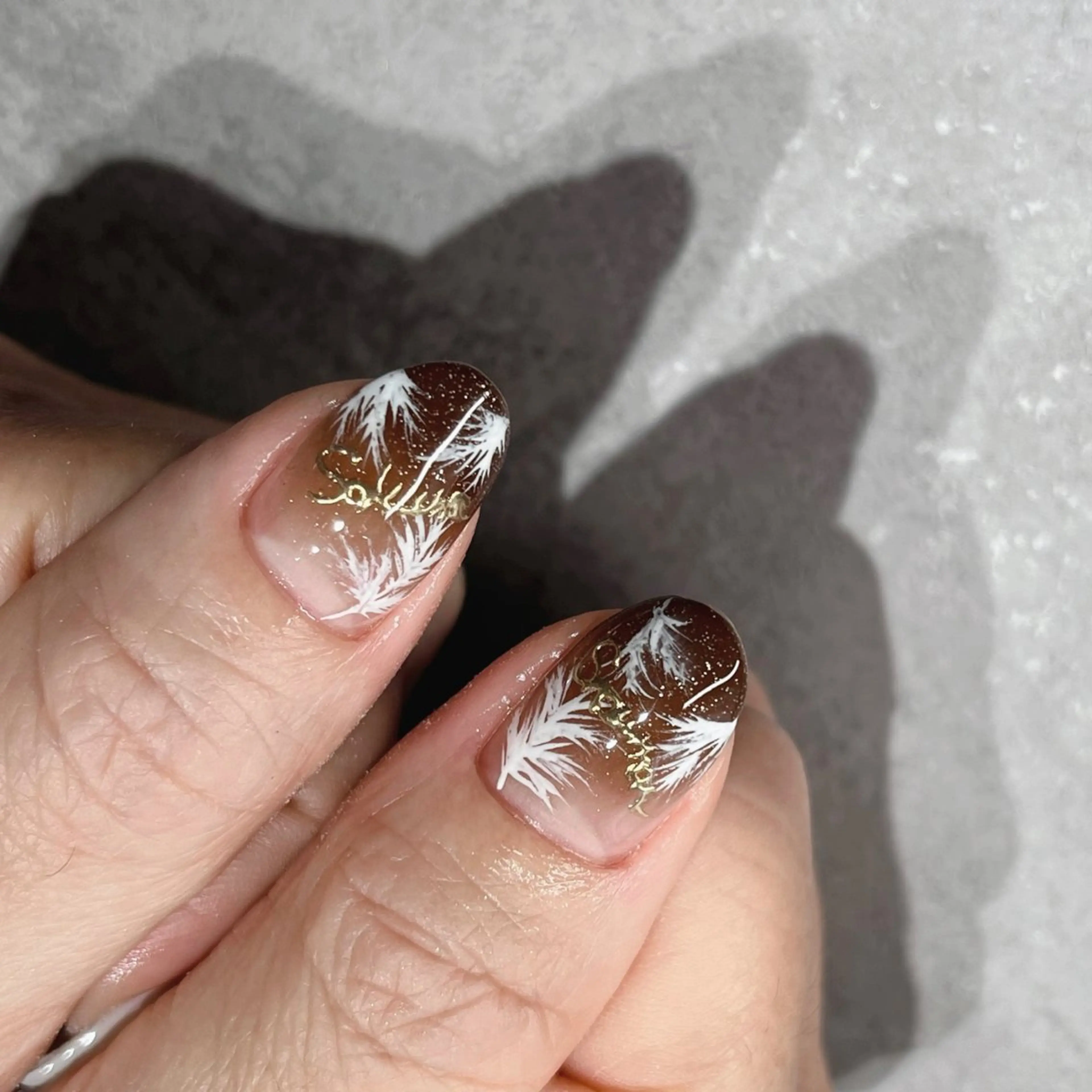 ネイル フットネイル フレンチネイル ジェルネイル ラメ(グリッター) ラメグラデーション ハンドネイル NEO Beauty Salon所属・𝐍𝐄𝐎 𝐉𝐔𝐑𝐈のネイルデザイン