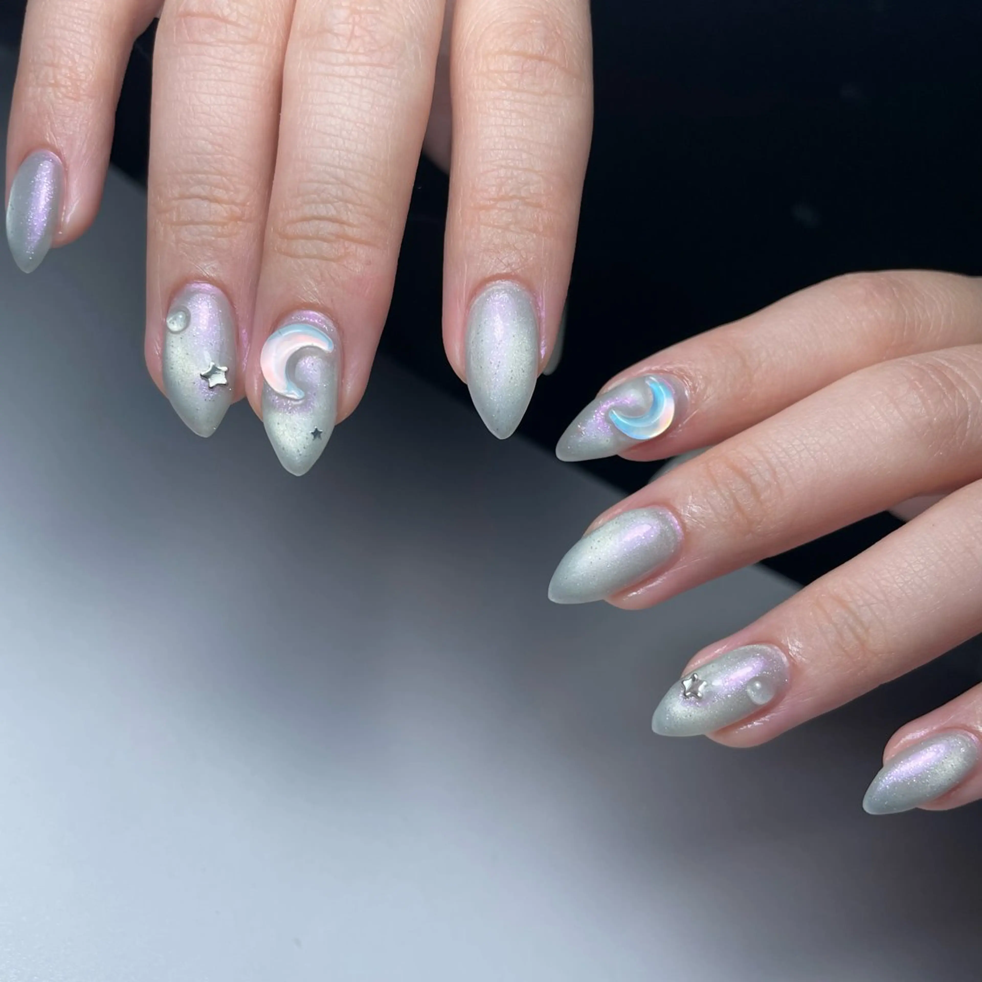 ネイル オーロラネイル チークネイル フラッシュネイル フットネイル ジェルネイル ハンドネイル Sugar. ひかり໒꒱˚.*のネイルデザイン