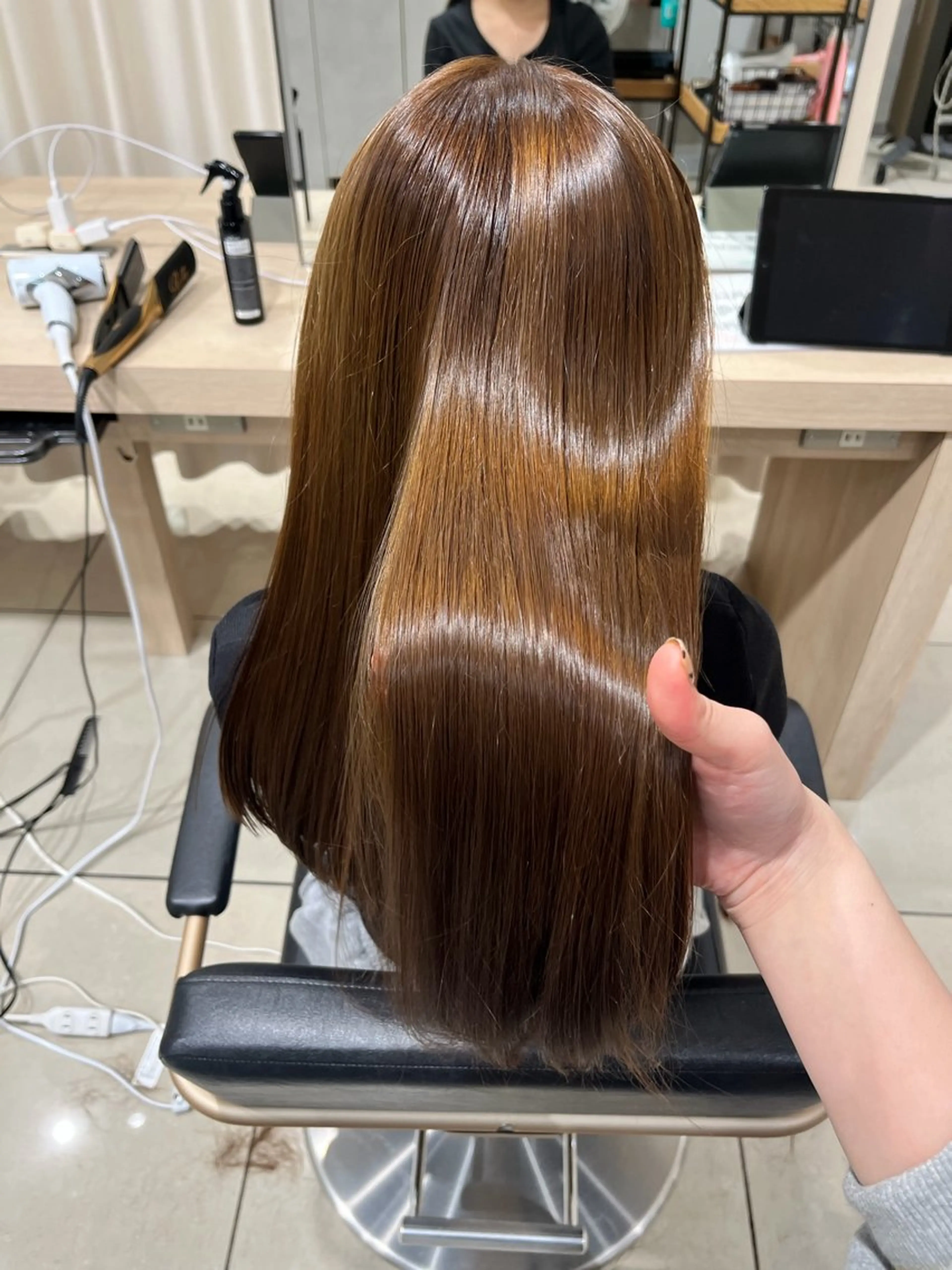 ロング カラー ブリーチ ダブルカラー ブリーチなしカラー 髪質改善 カット ヘアカラー トリートメント 巖本 真希のヘアスタイル