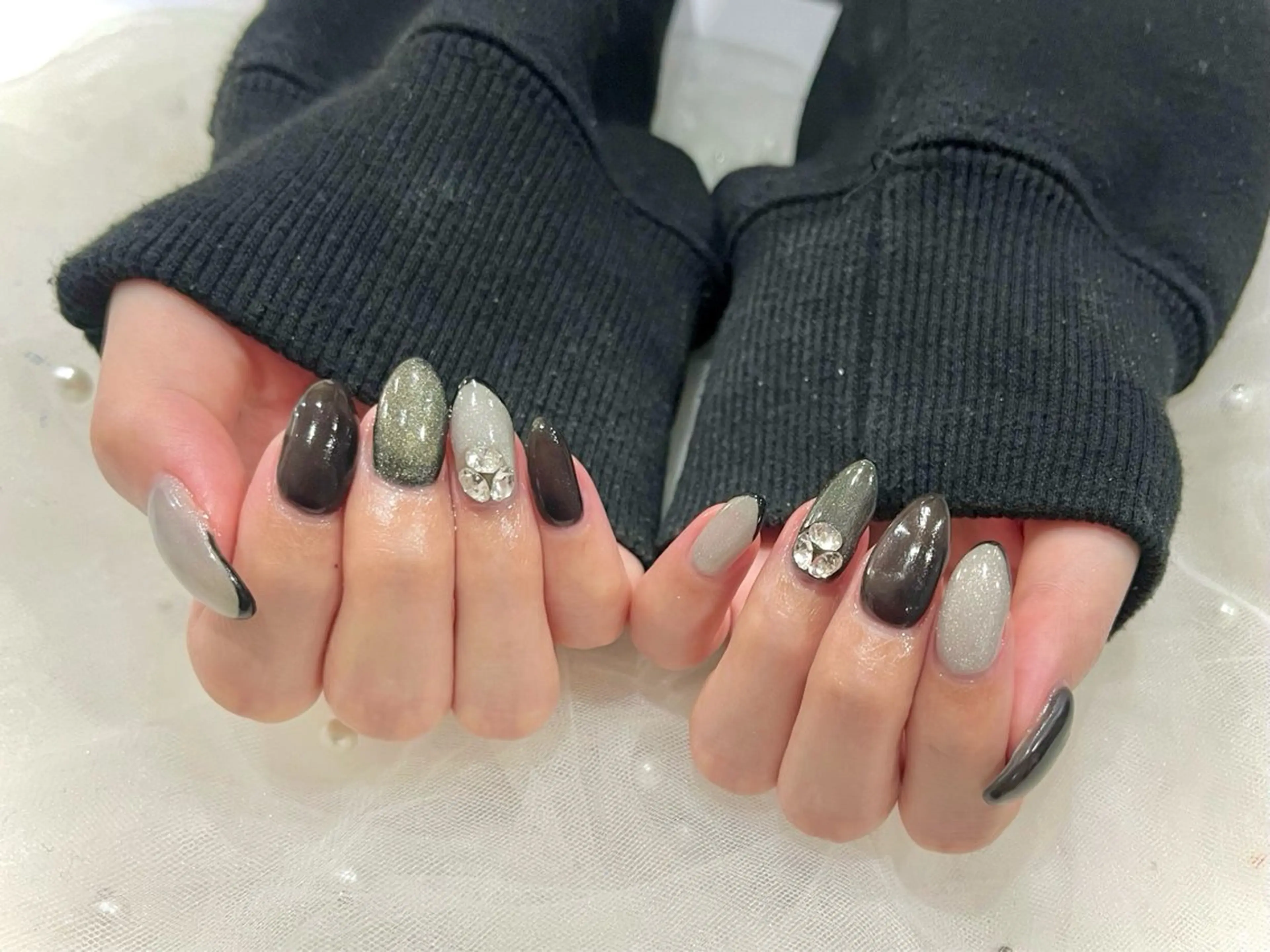 ネイル マグネットネイル ハンドネイル Nail salon Cielel⟡Ayaのネイルデザイン