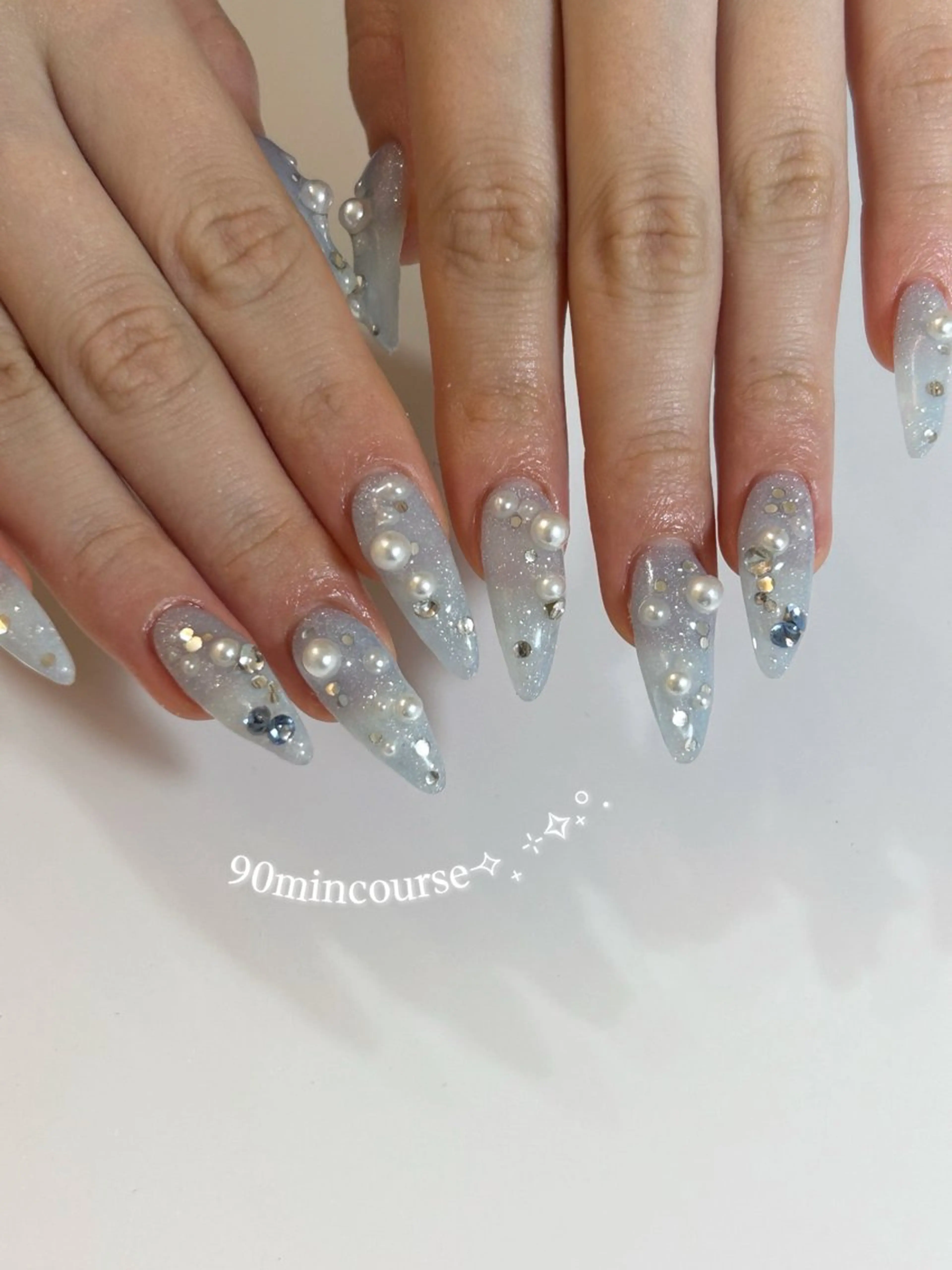 ネイル ハンドネイル ViViA momokaのネイルデザイン