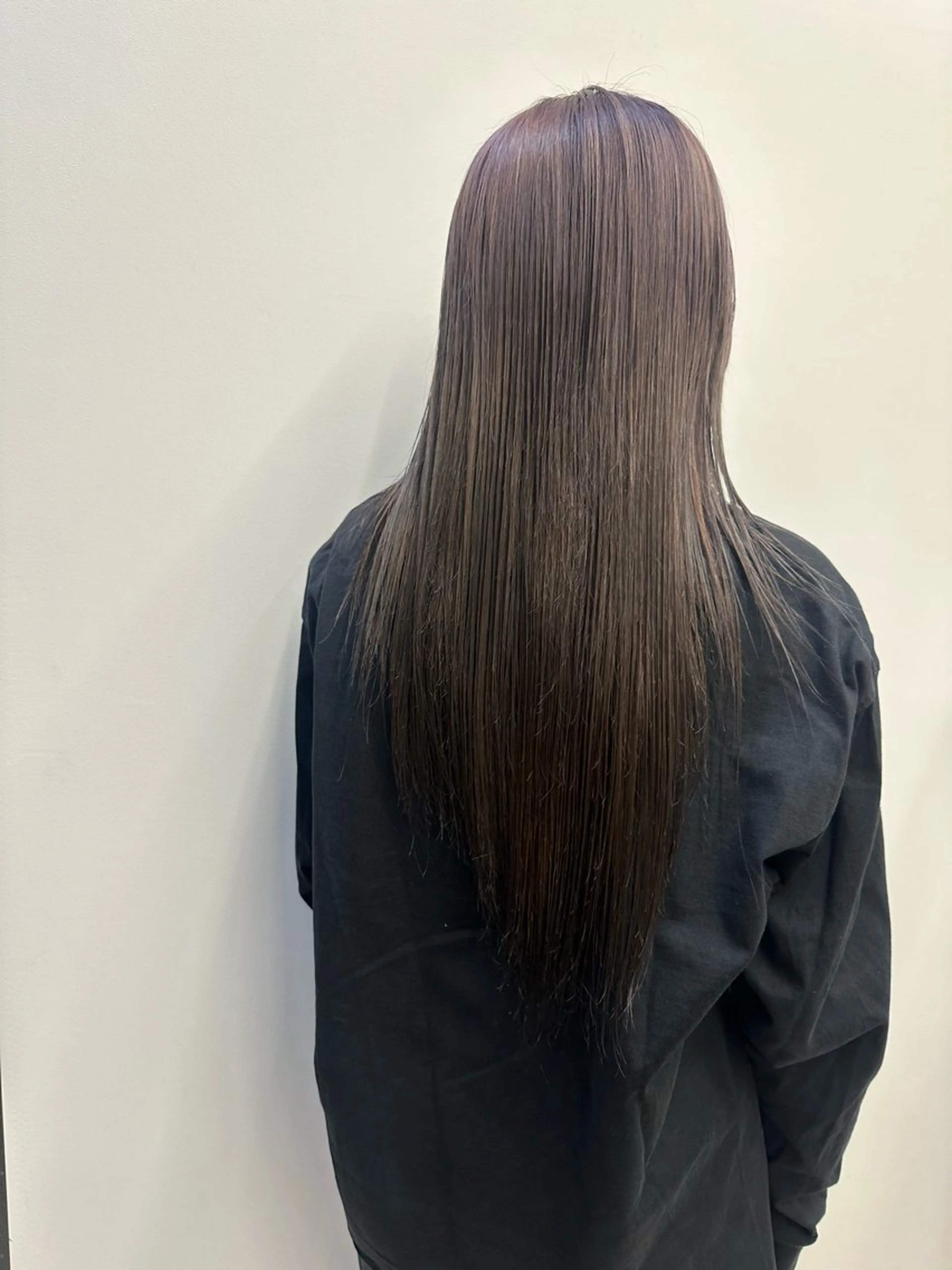 ロング カラー グレージュ juna🌺/海外 ヘア/ハイトーンのヘアスタイル