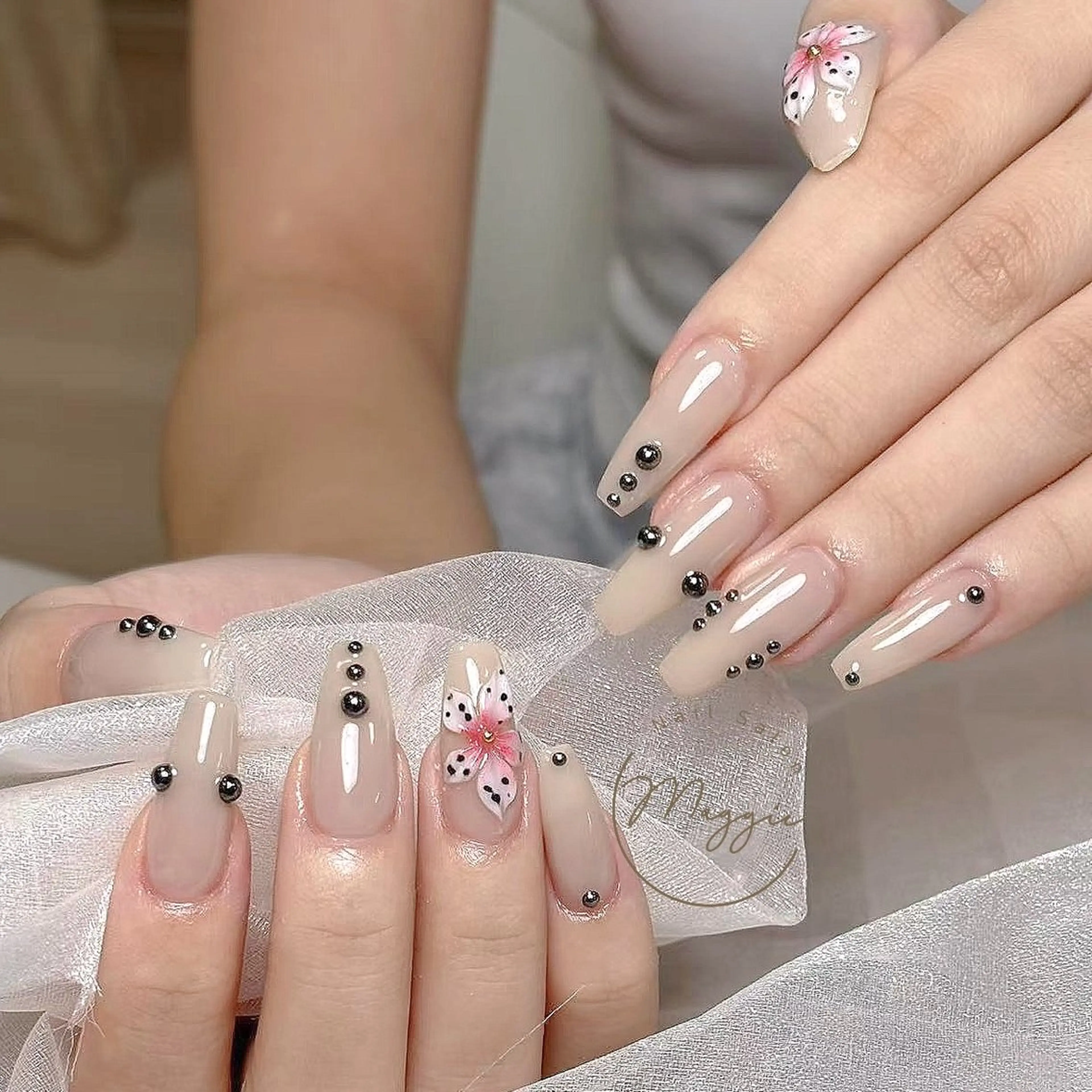 ネイル ハンドネイル Maggie Nail🦩のネイルデザイン