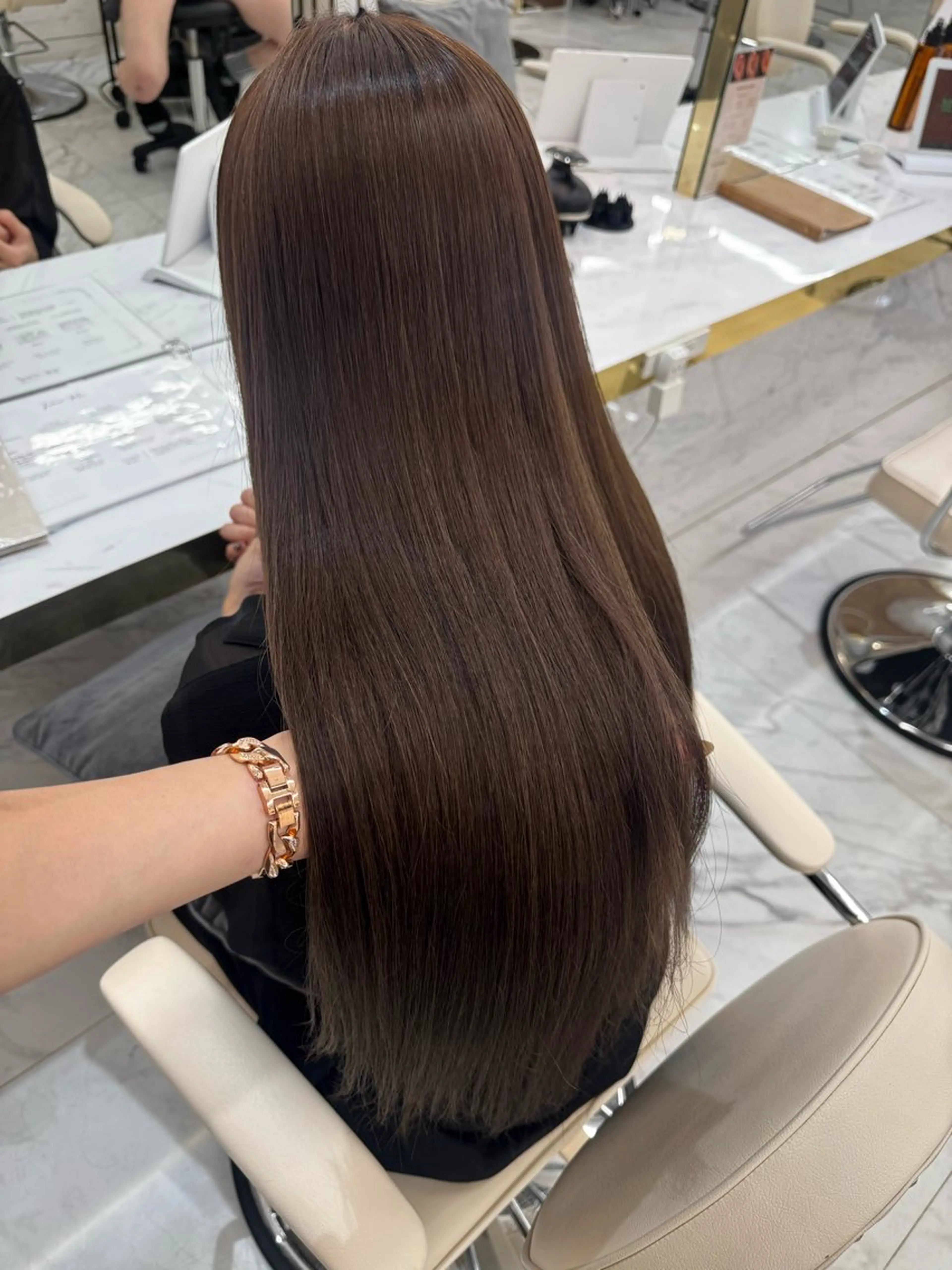 【人数限定❗️】うる艶ストレート縮毛矯正モデル🪽‪🫧の写真