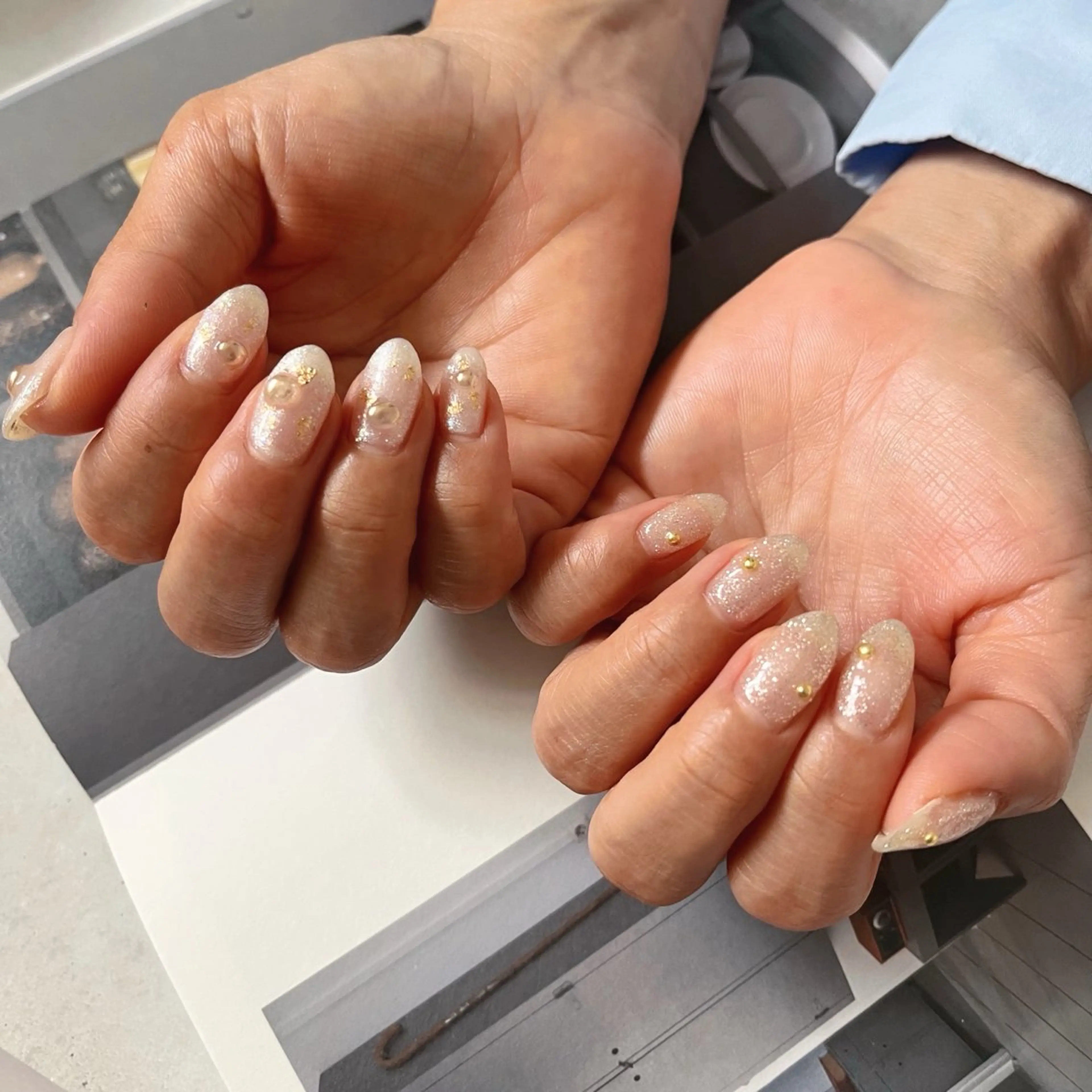 ネイル ゴールド K Aのネイルデザイン