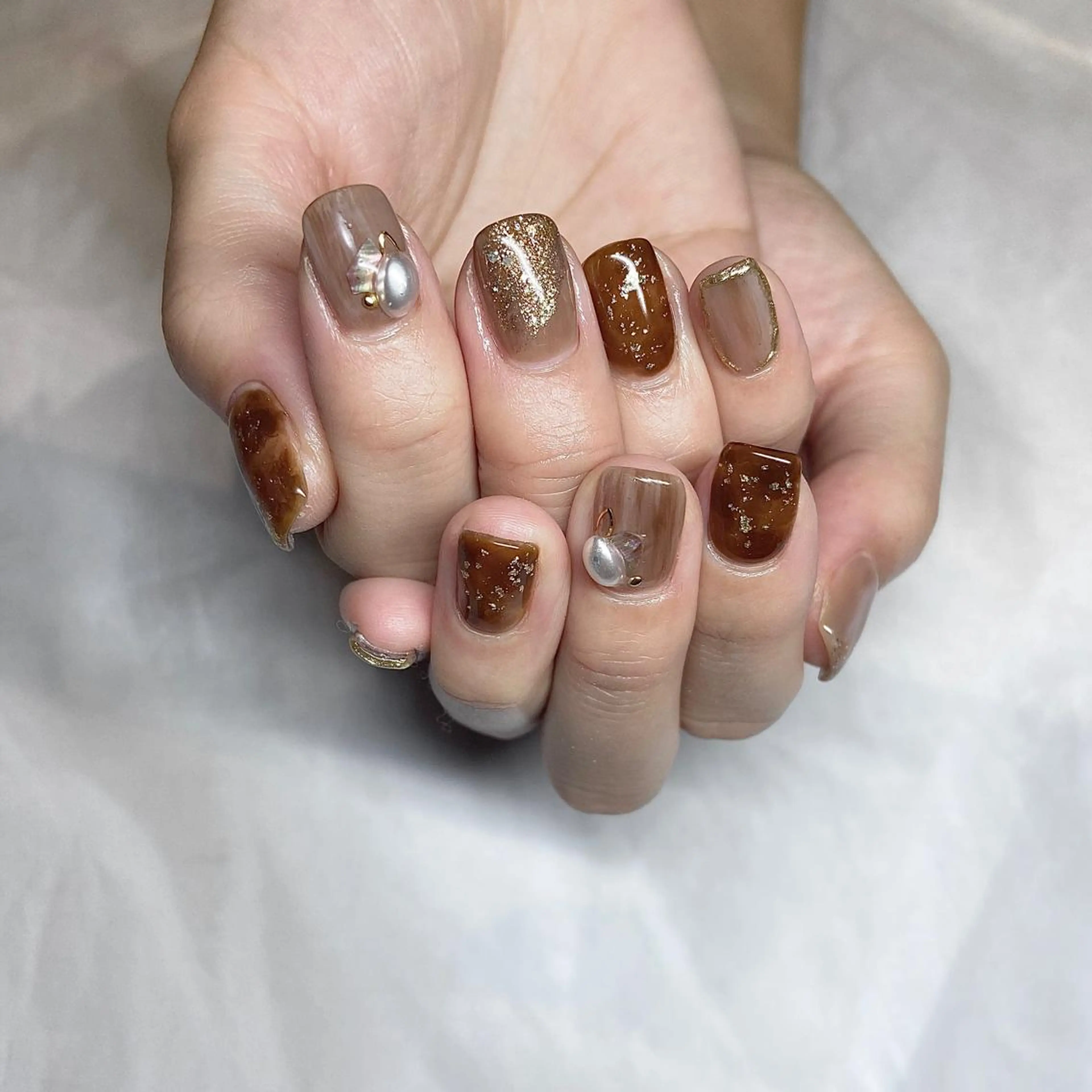 ネイル ハンドネイル happiness プライベートサロンのネイルデザイン