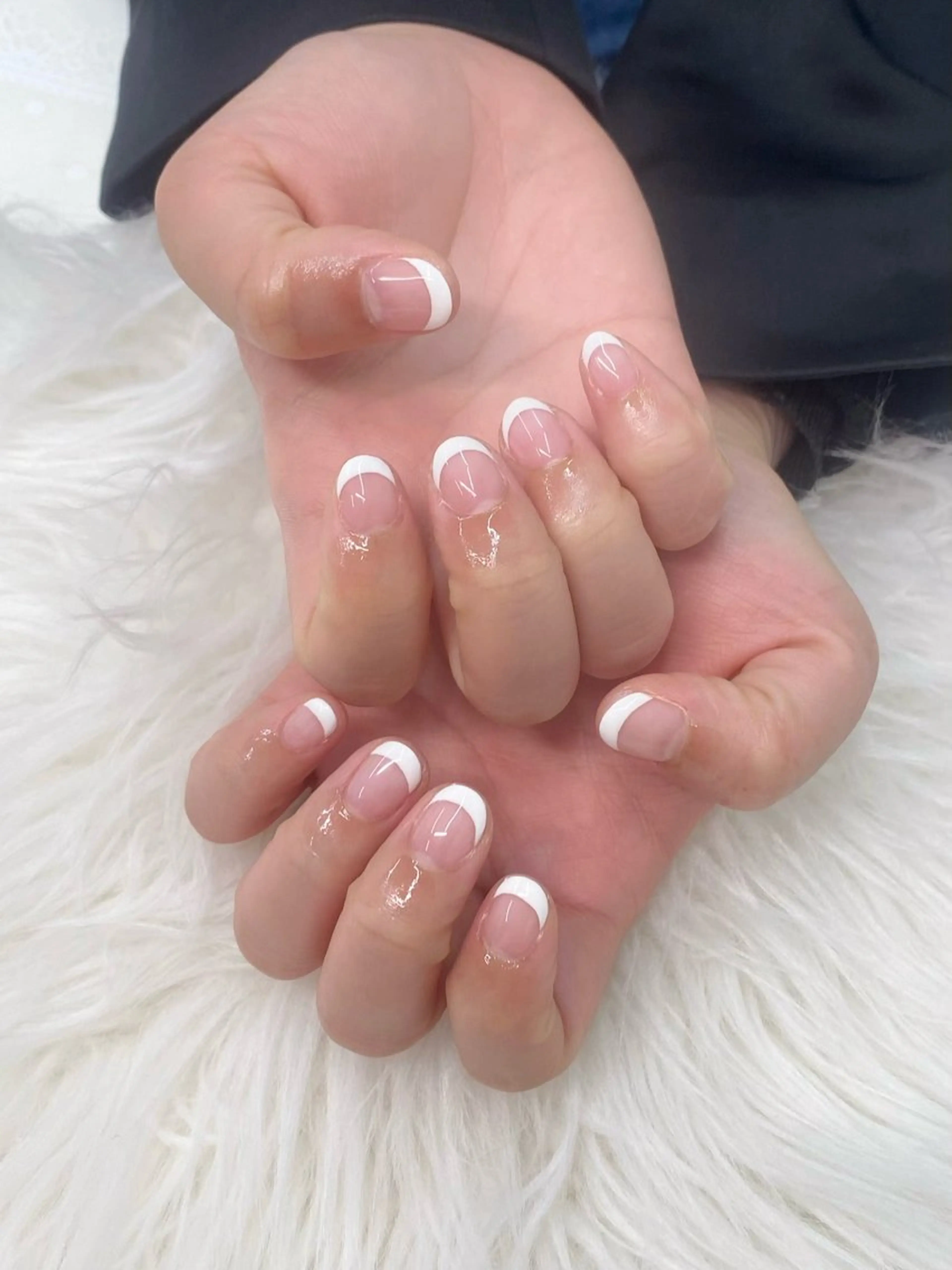 ネイル フレンチネイル ホワイト ハンドネイル エリクサーネイル池袋 小川のネイルデザイン