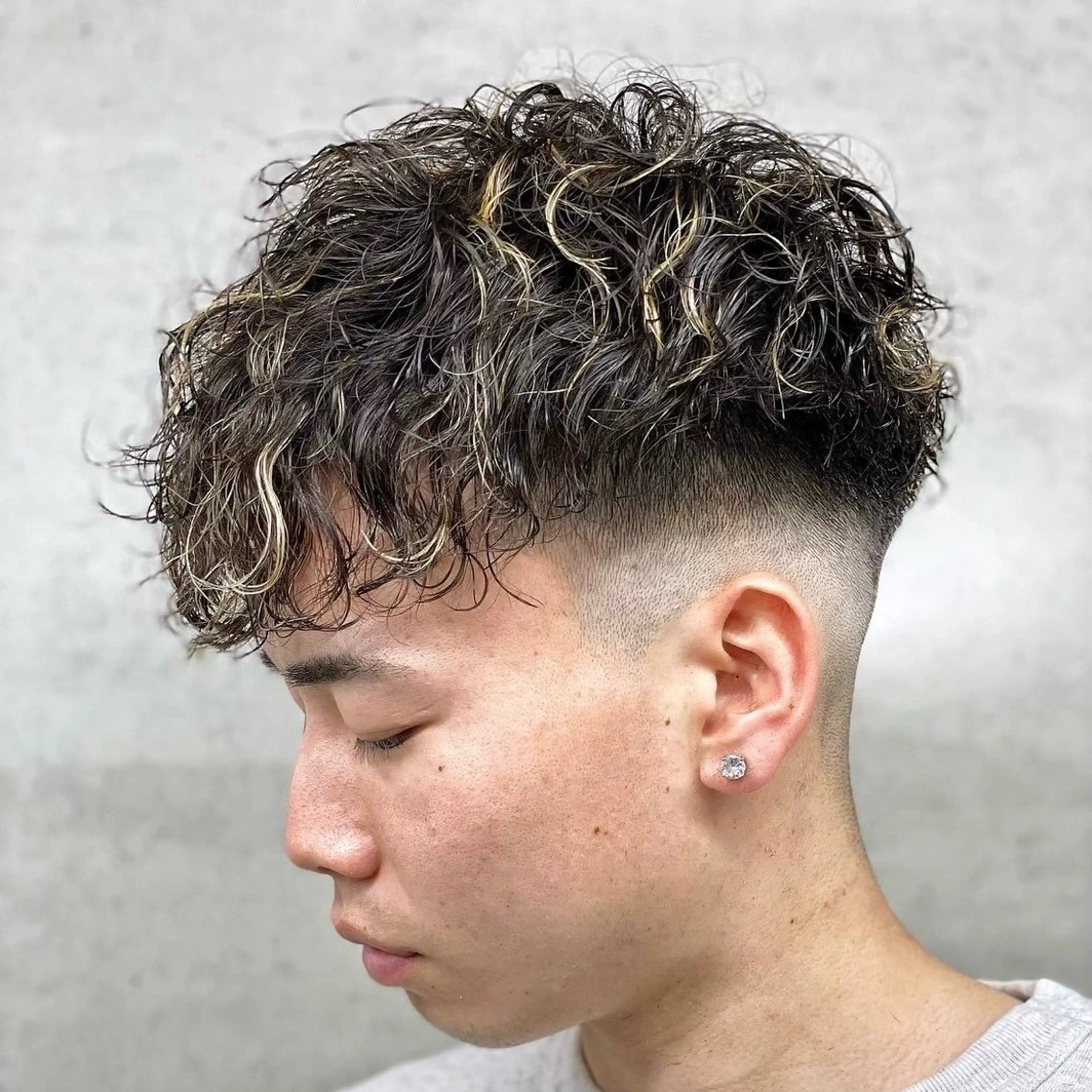 ショート メンズ 亀井隆汰/メンズ専門 パーマ特化美容師のヘアスタイル