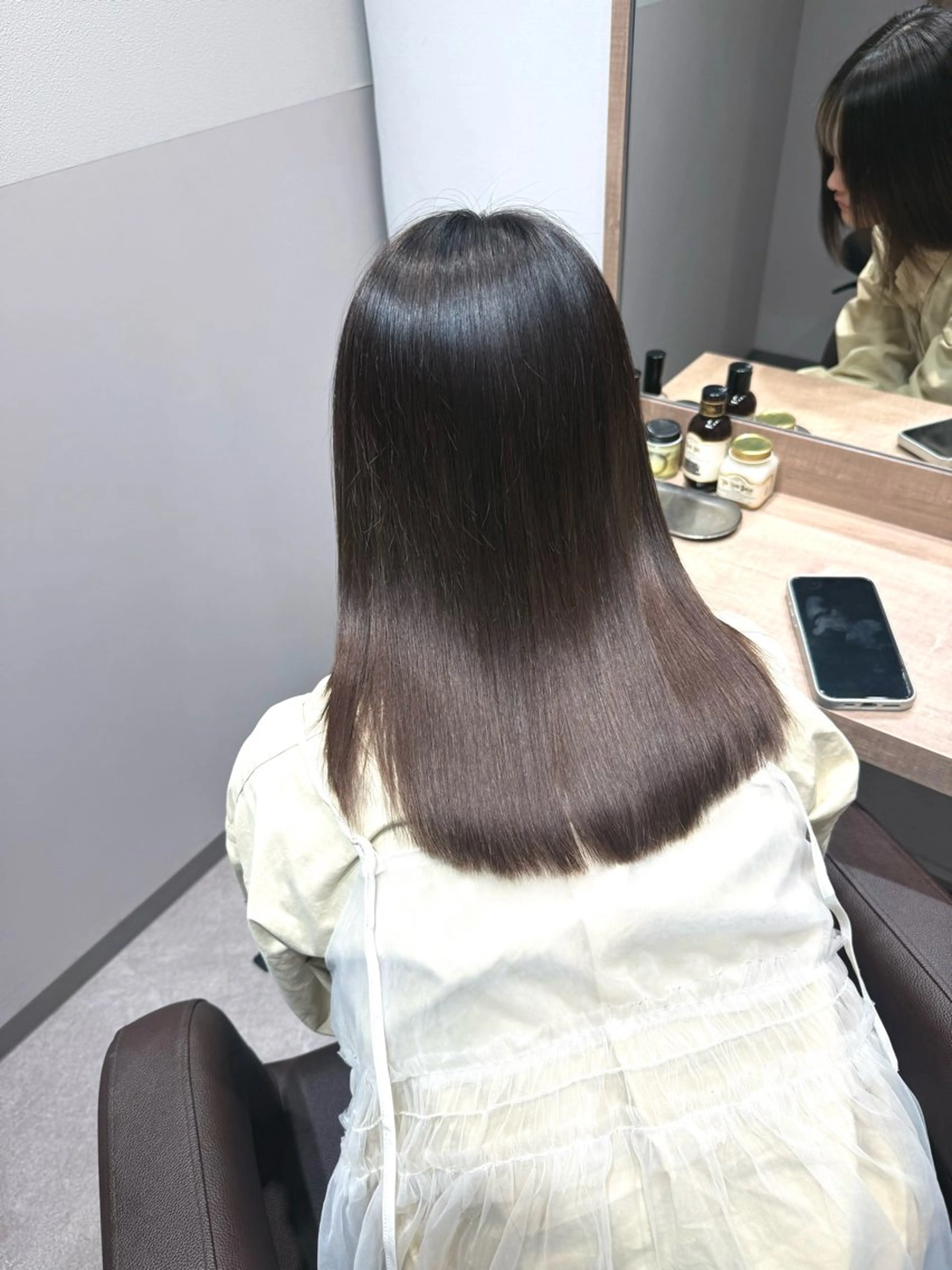 最上級縮毛矯正【傷ませない縮毛矯正 処理剤付き】の写真