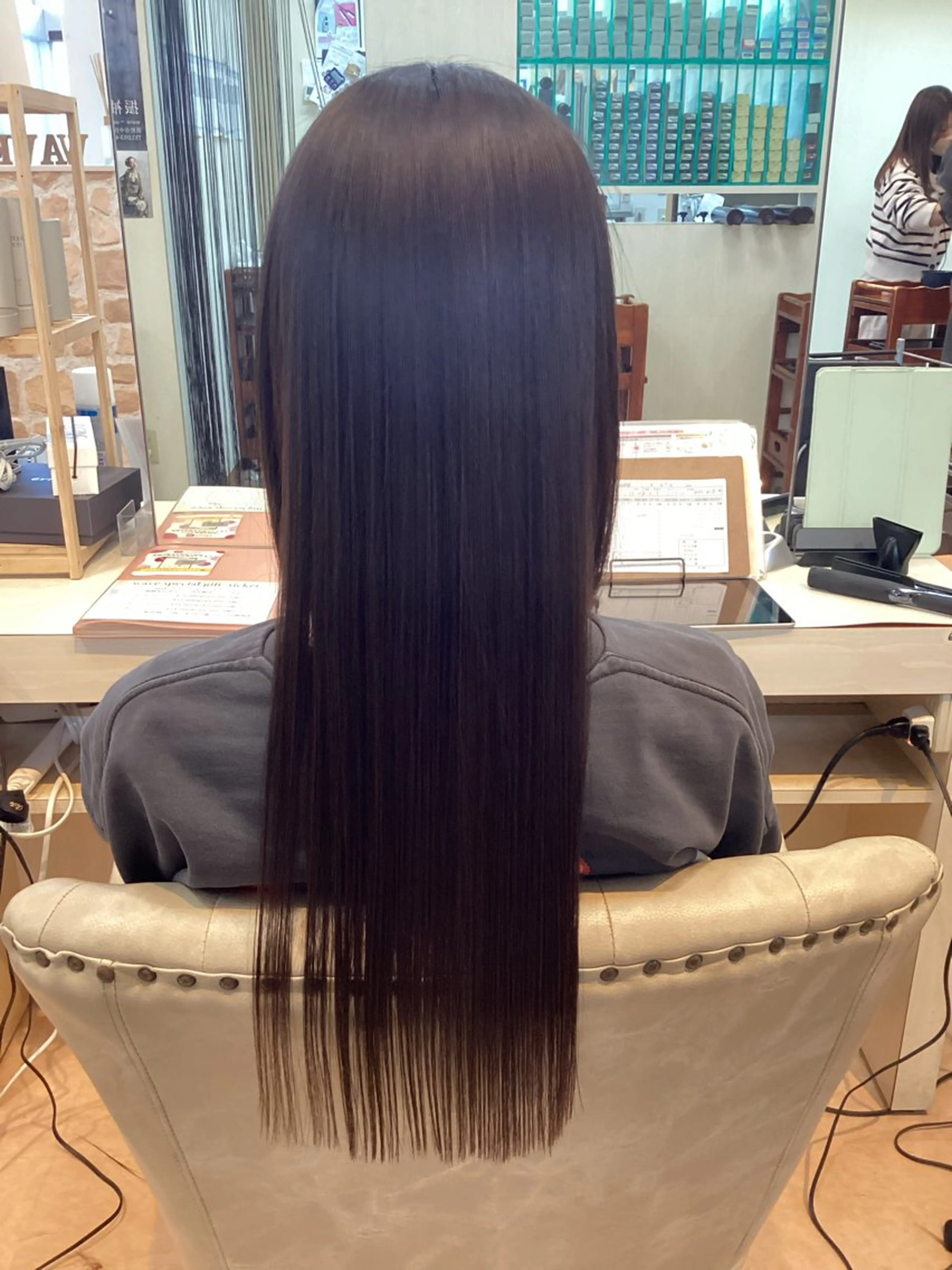 ロング 縮毛矯正 🏝️ウェーヴ佐藤店 🏝️大塚千鶴のヘアスタイル