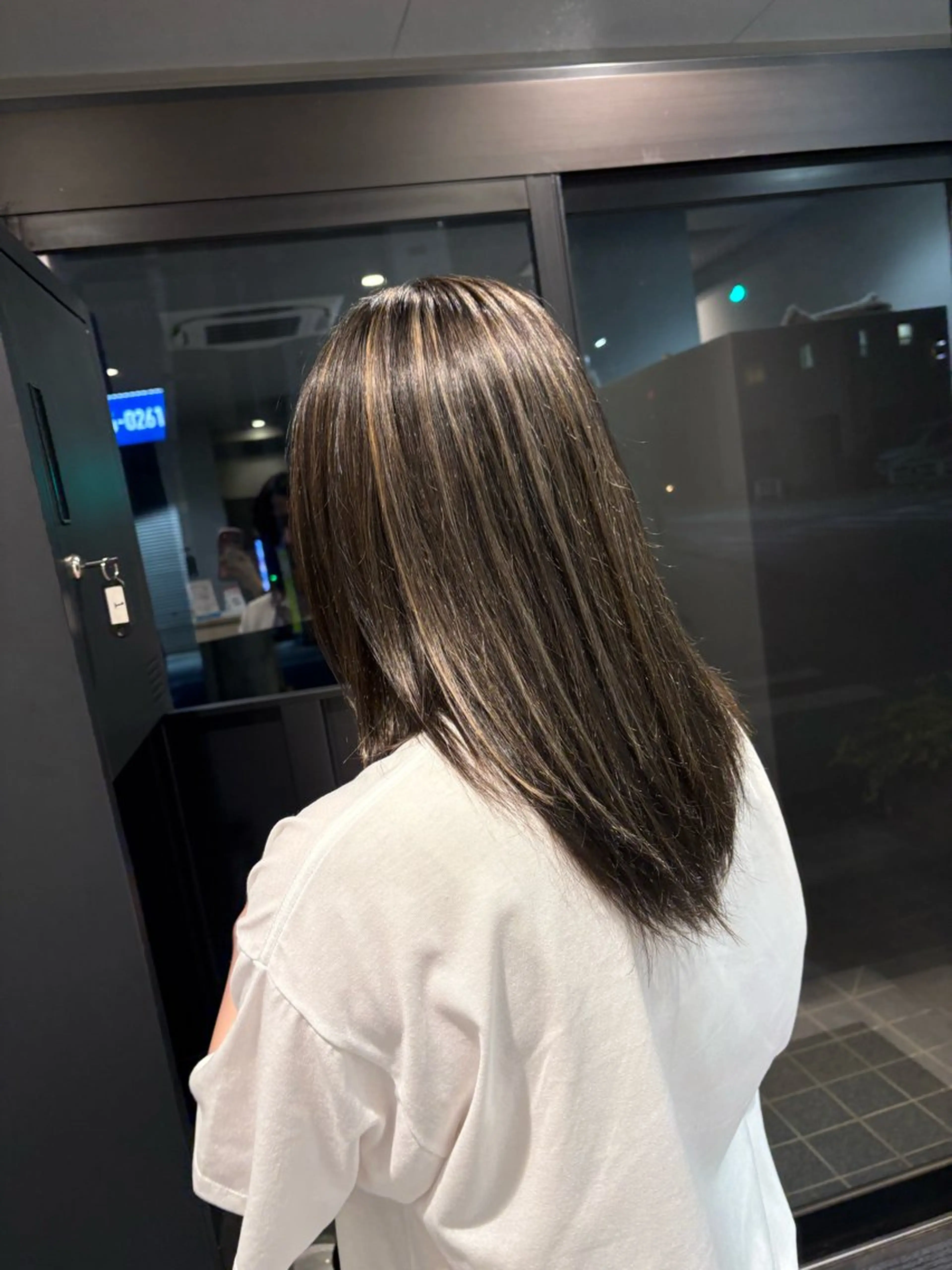 ロング 赤池 日菜子のヘアスタイル